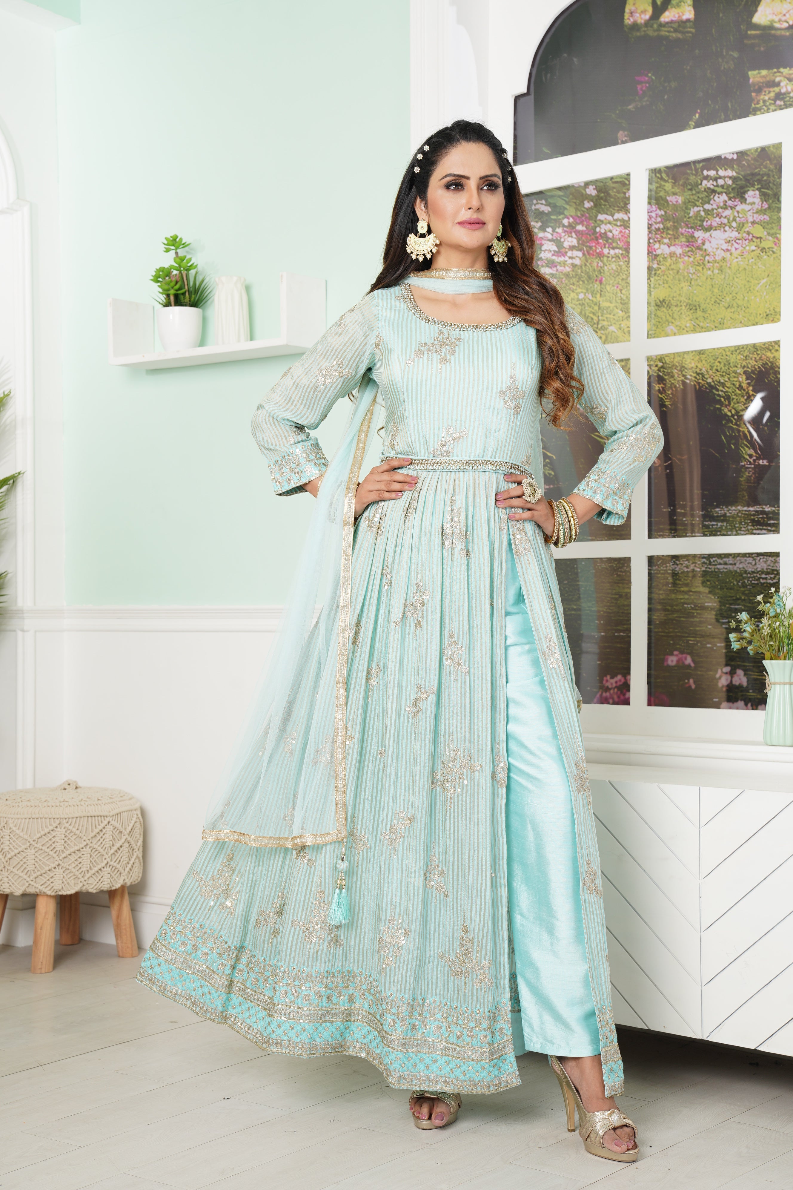 Charvi Kamiz & Pant - Roop Darshan