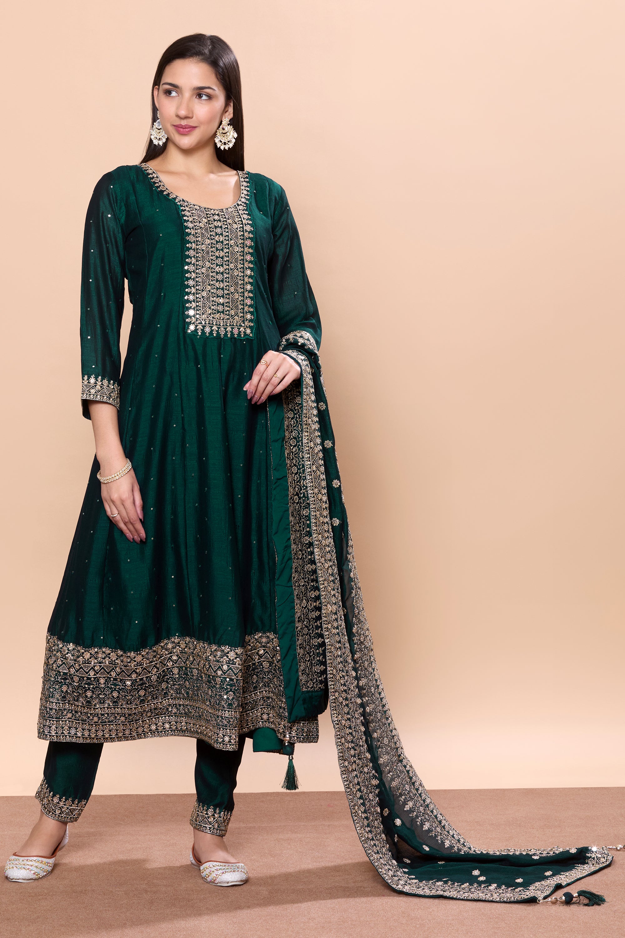 Mahira Flair Kamiz & Pant - Roop Darshan