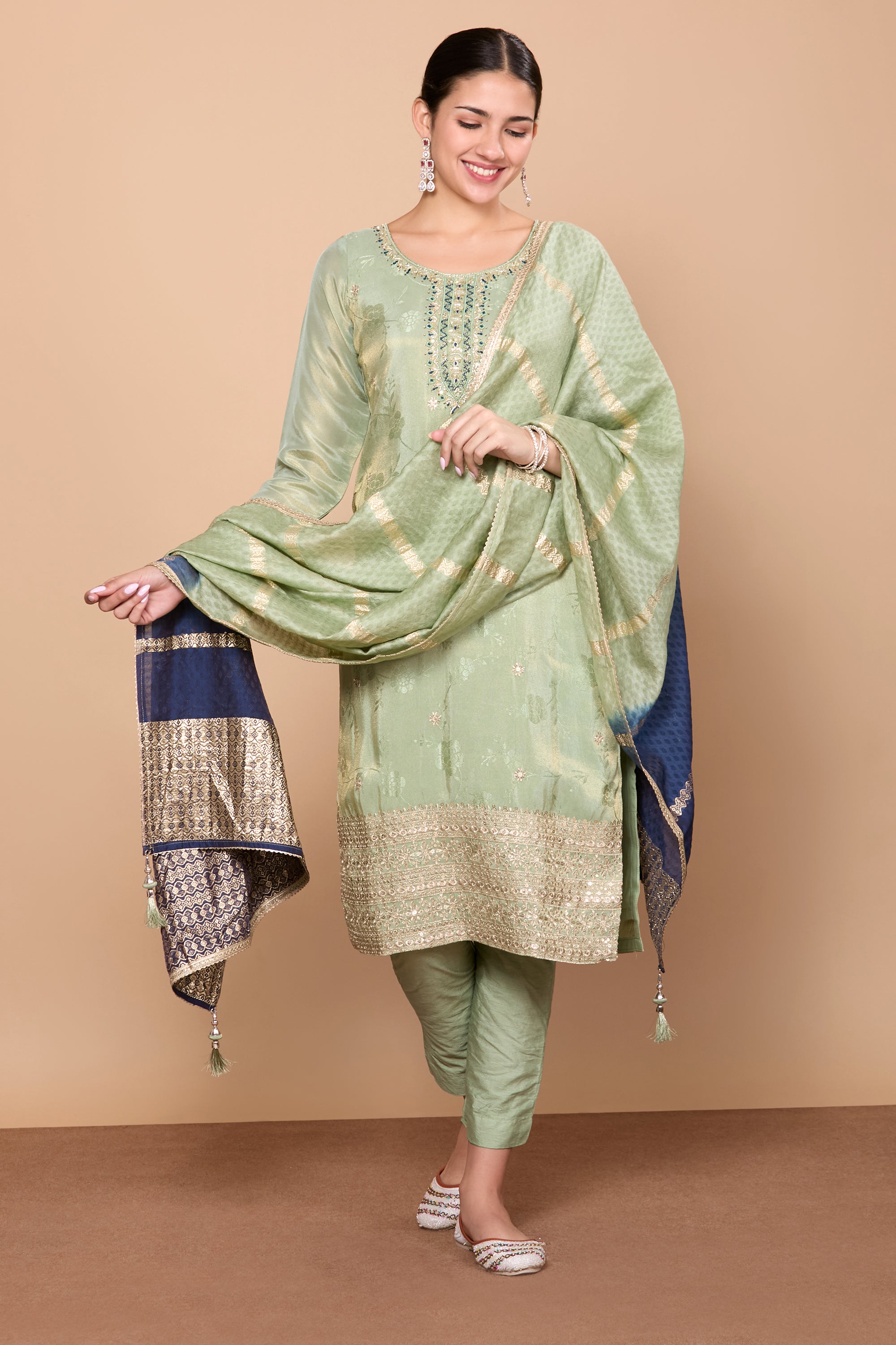 Ragini Kamiz & Pant Suit - Roop Darshan