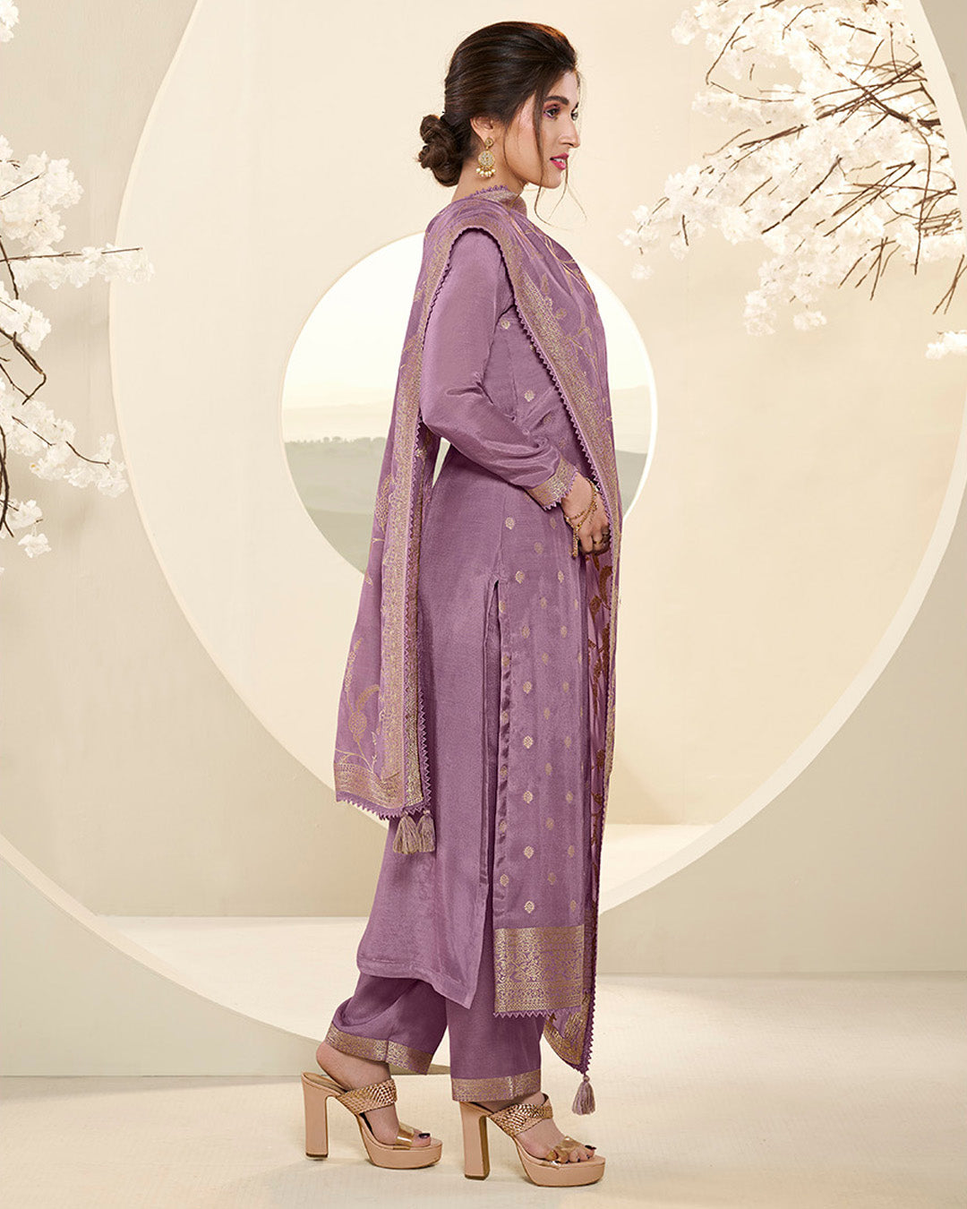 Khushi Kamiz & Pant - Roop Darshan