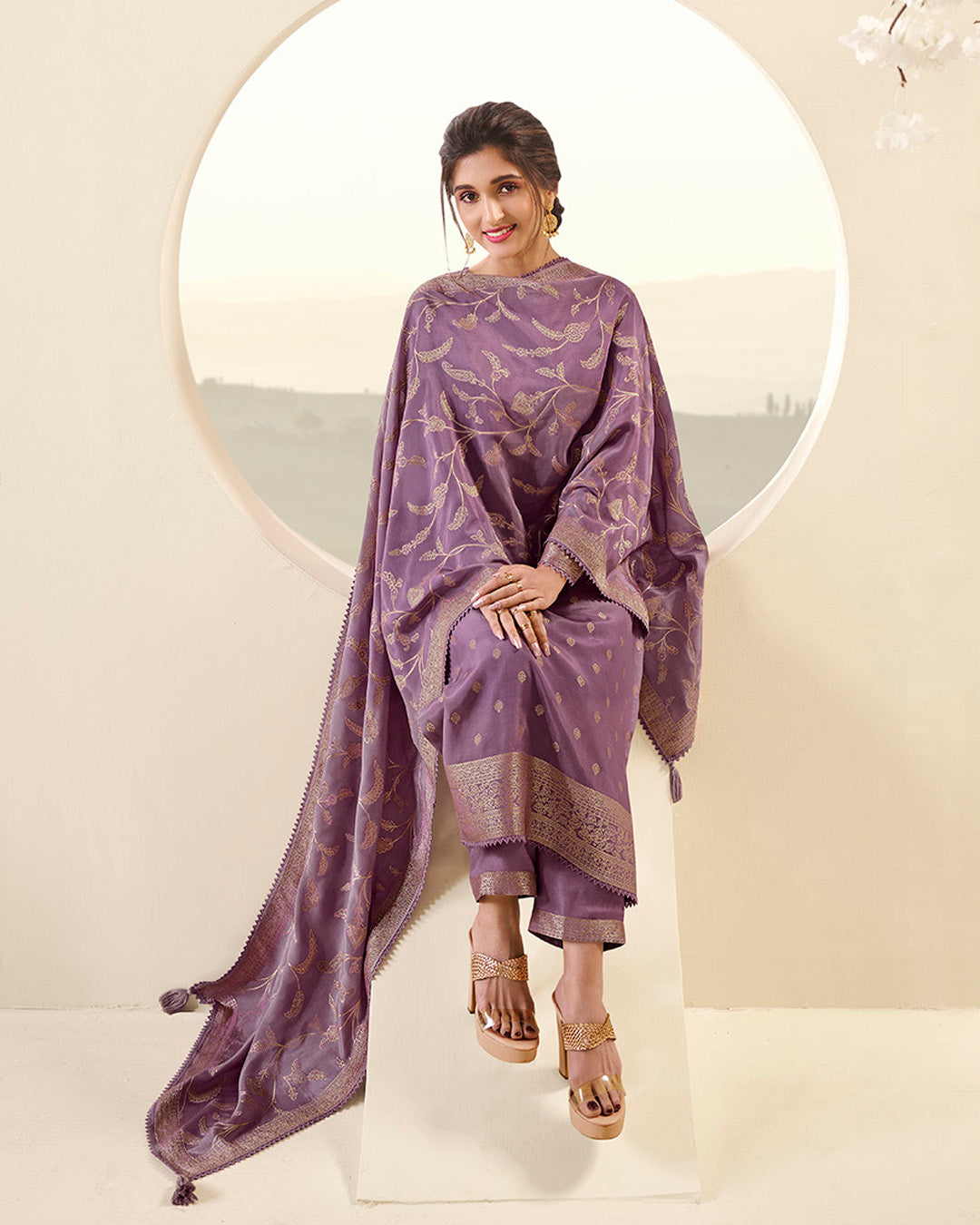 Khushi Kamiz & Pant - Roop Darshan