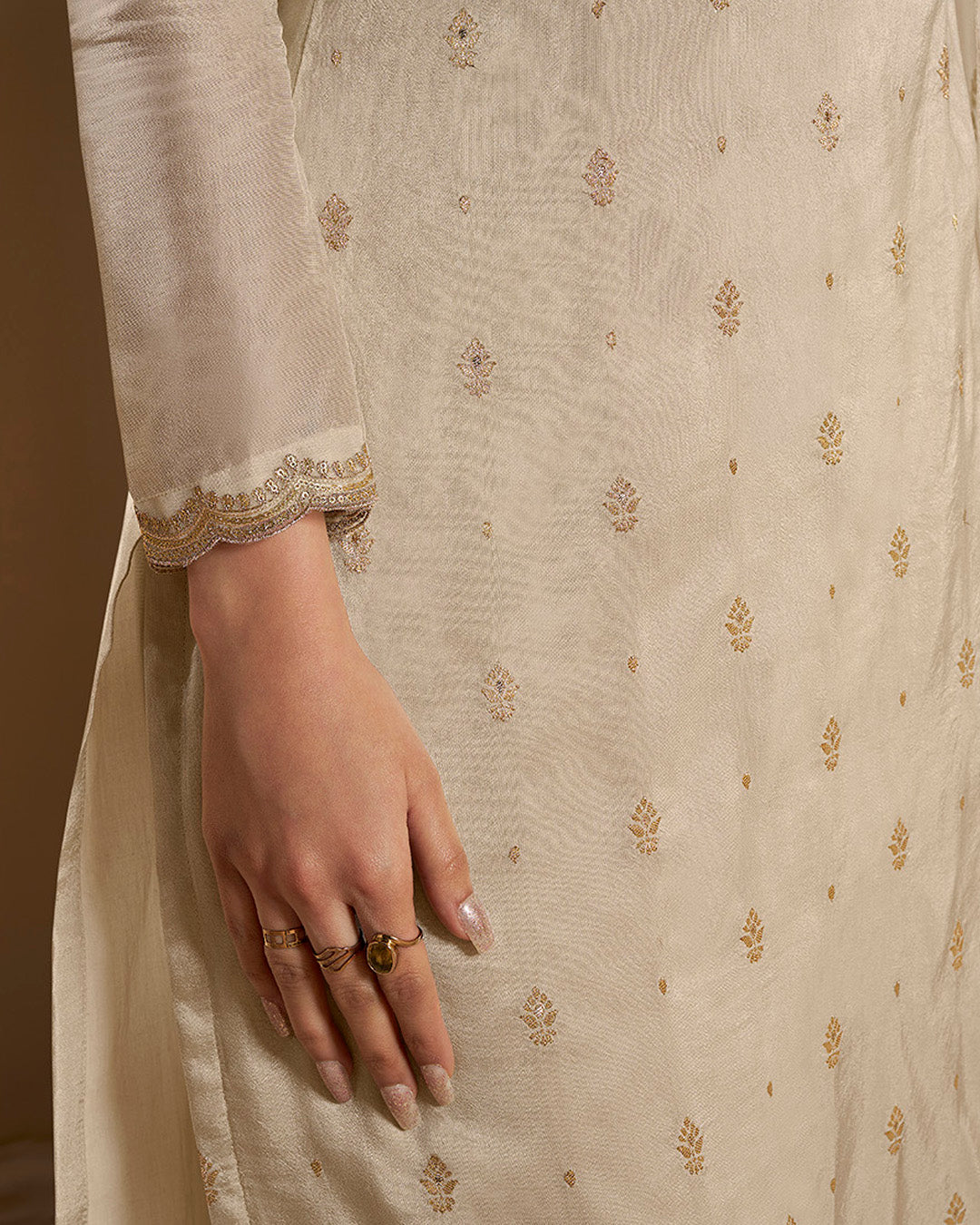 Kashish Kamiz & Pant