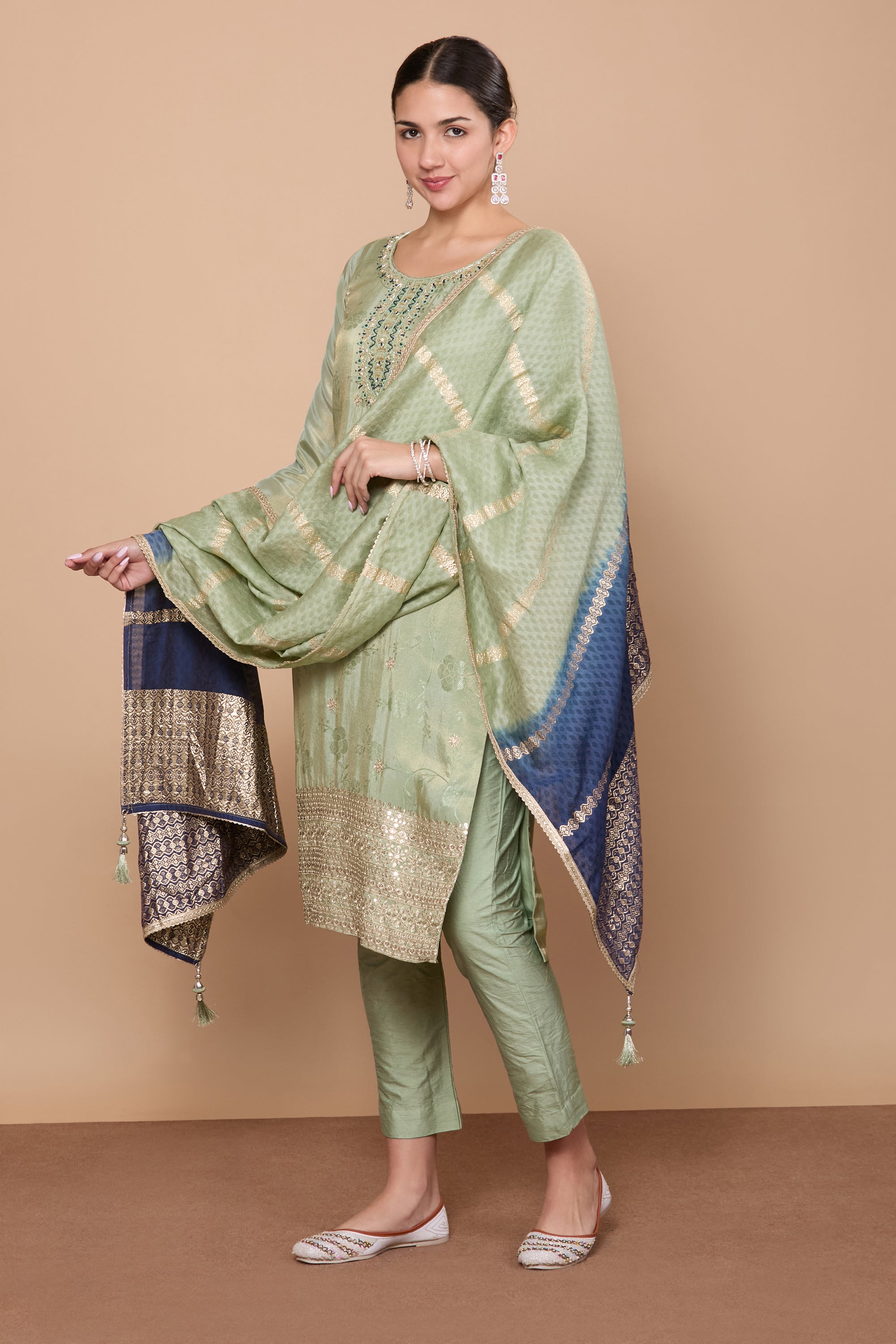 Ragini Kamiz & Pant Suit - Roop Darshan