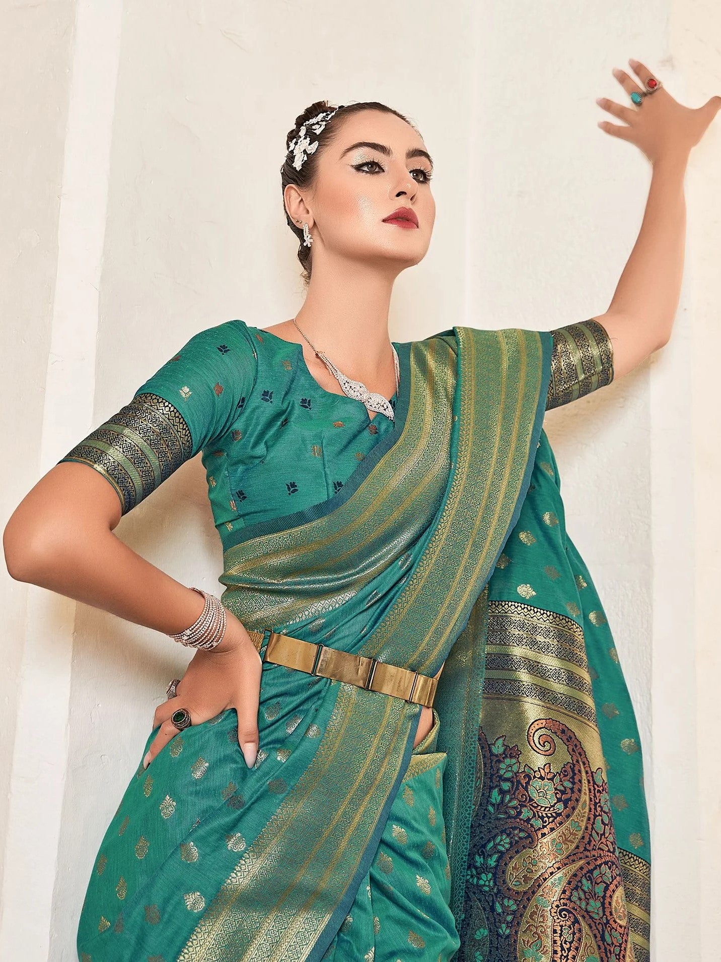 Darpana Saree - Roop Darshan