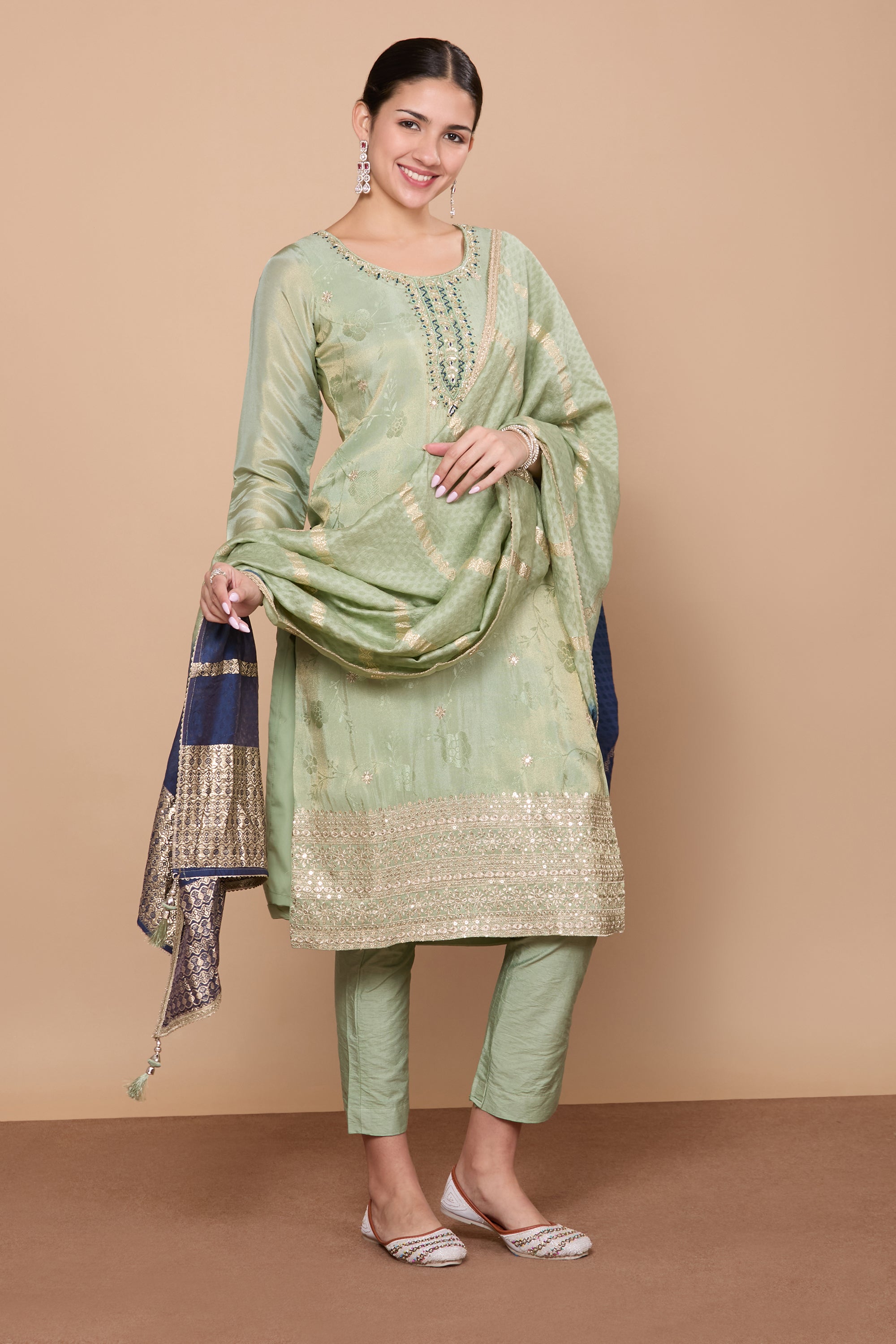 Ragini Kamiz & Pant Suit - Roop Darshan