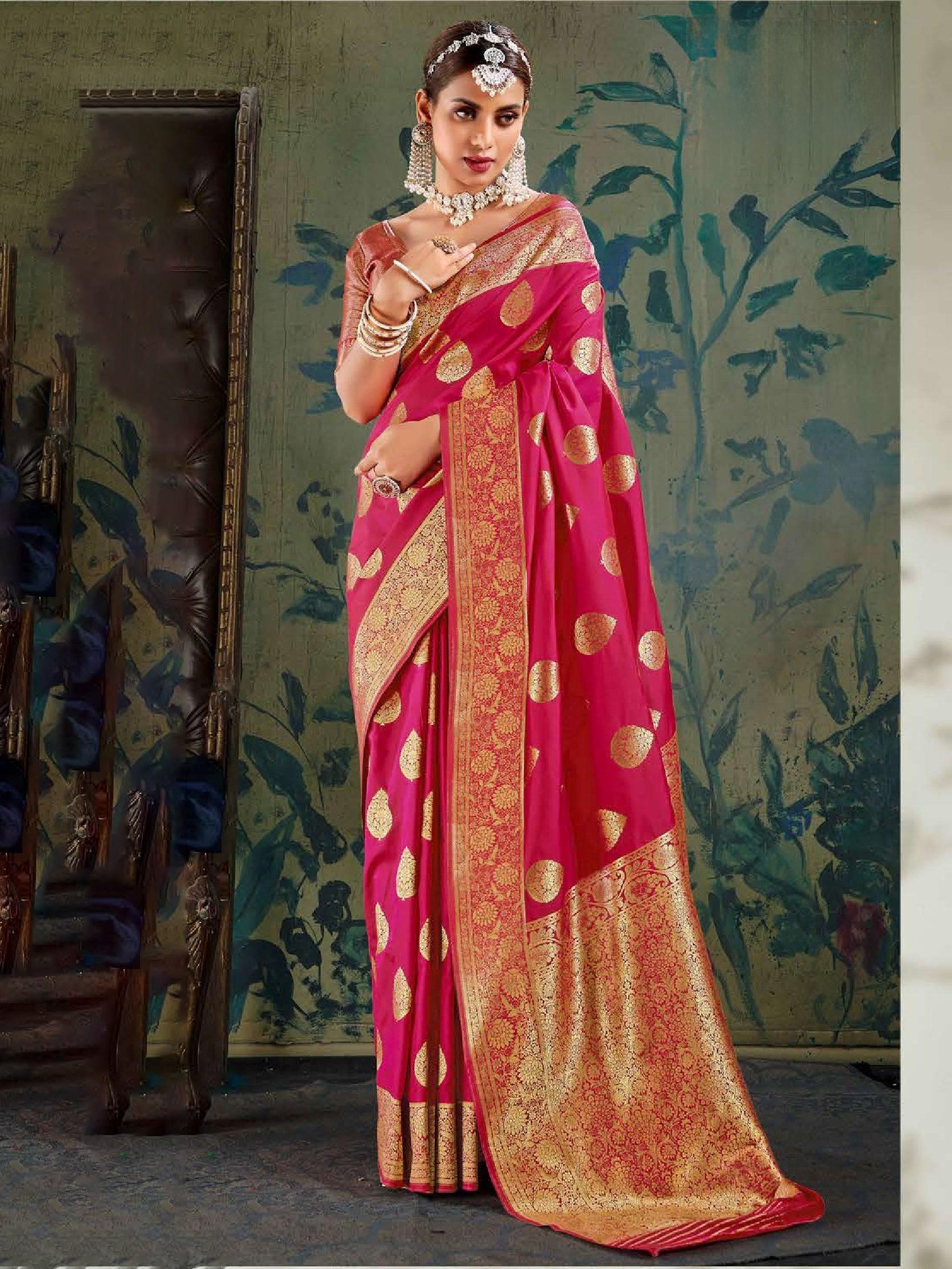 Pranshi Saree - Roop Darshan
