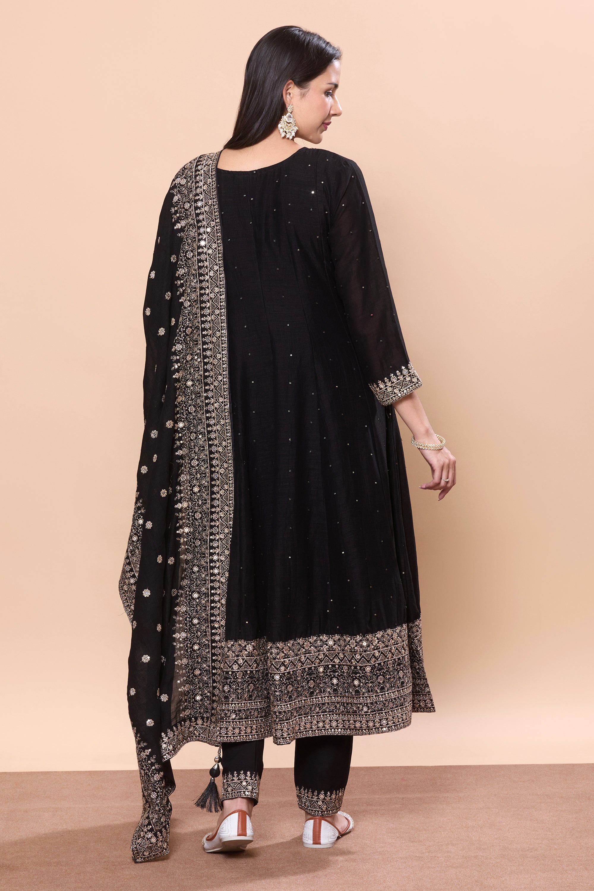 Mahira Flair Kamiz & Pant - Roop Darshan