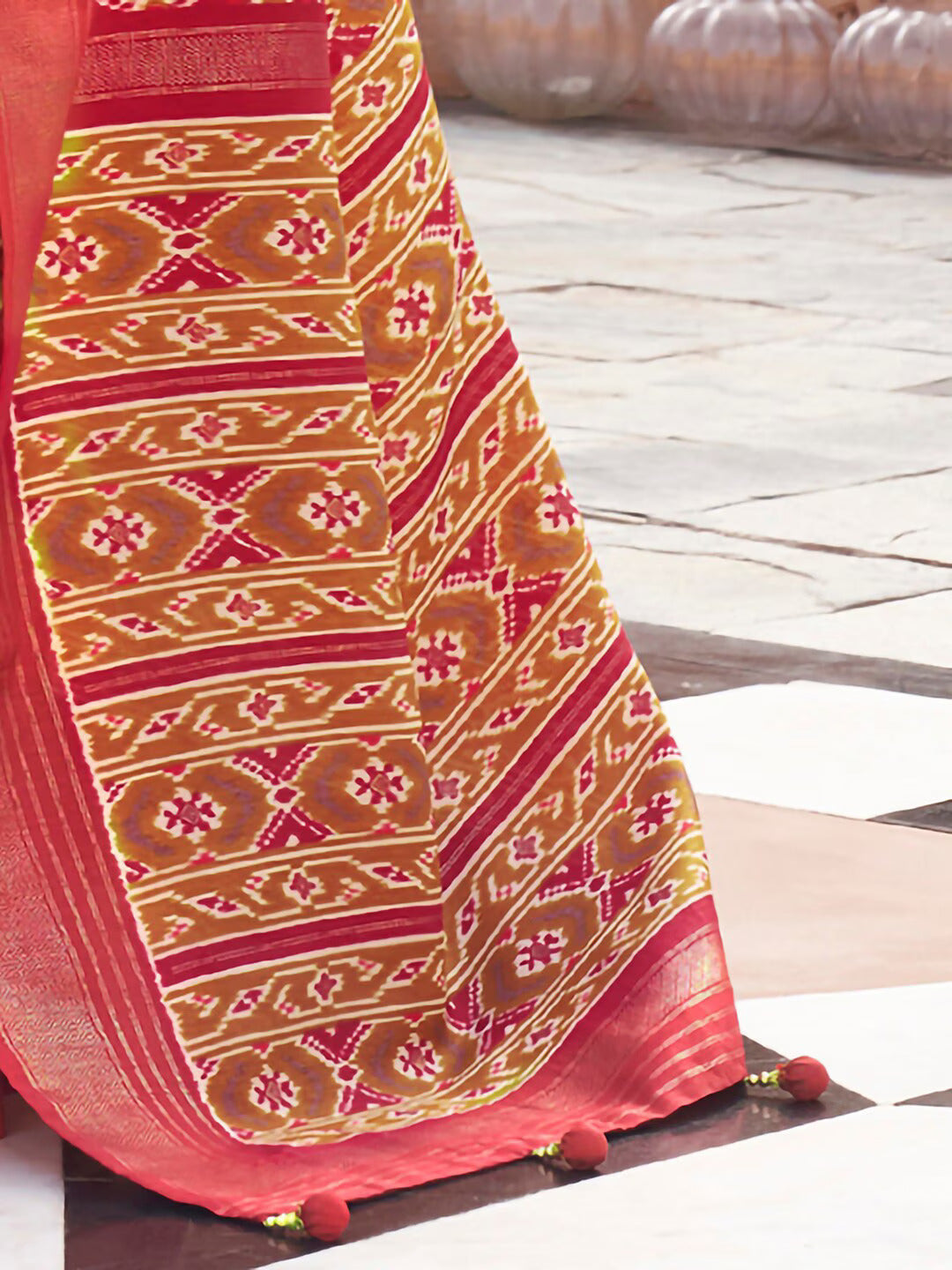 Vrinda Pochampally Saree - Roop Darshan