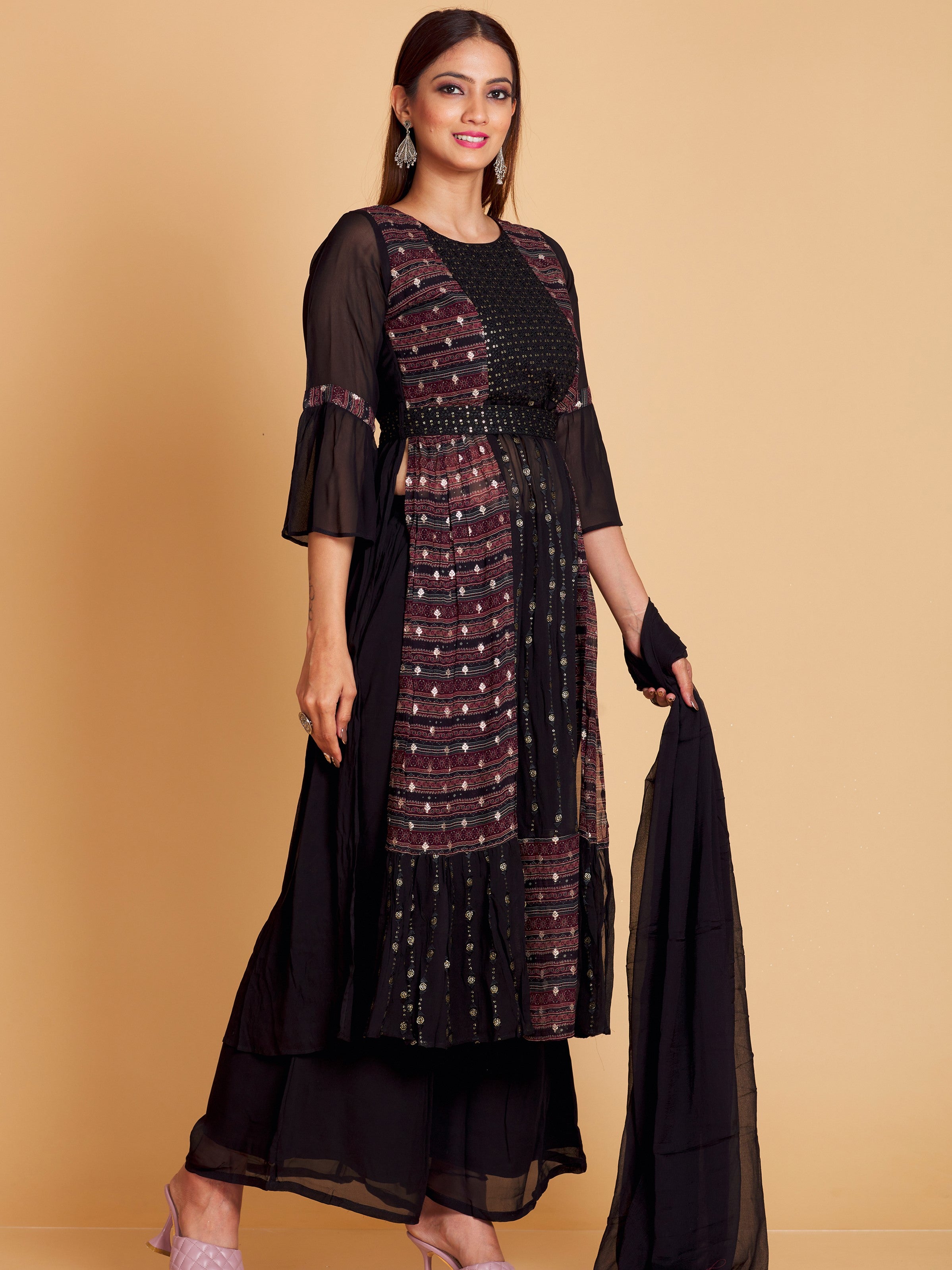 Malati Plazzo Suit - Roop Darshan