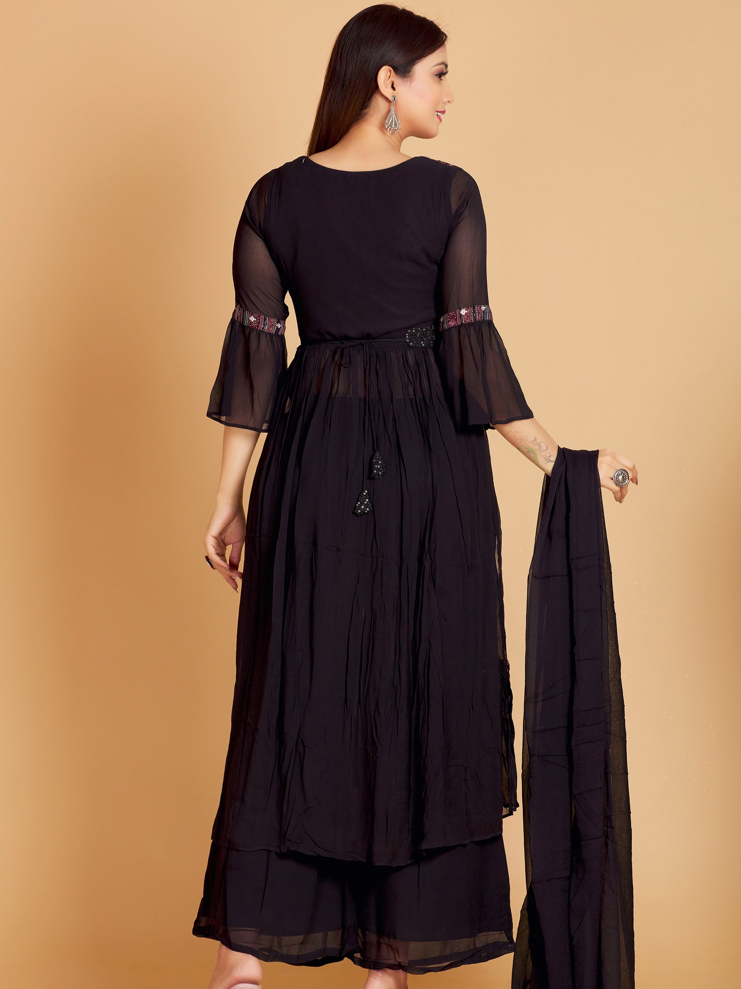 Malati Plazzo Suit - Roop Darshan