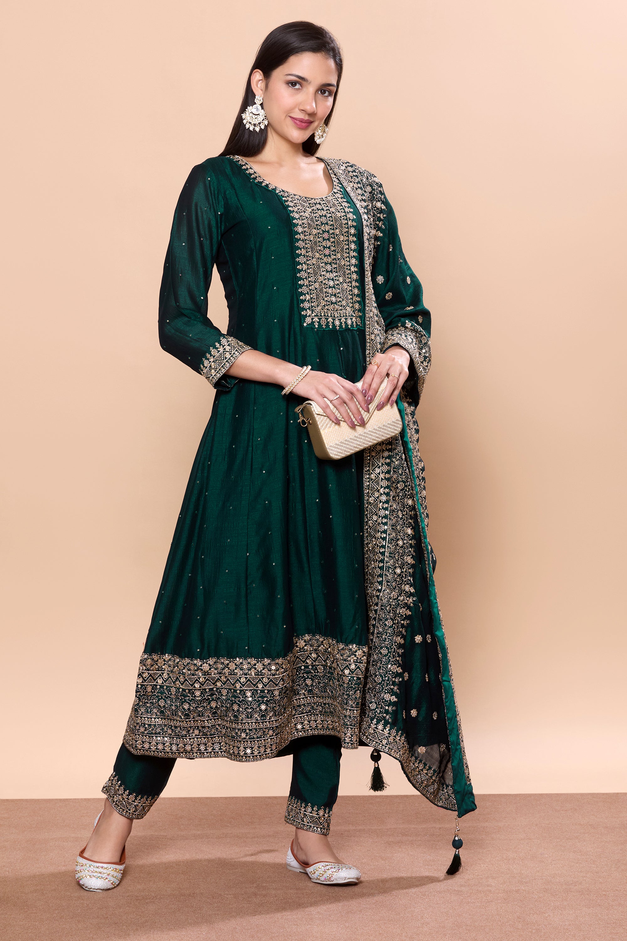 Mahira Flair Kamiz & Pant - Roop Darshan