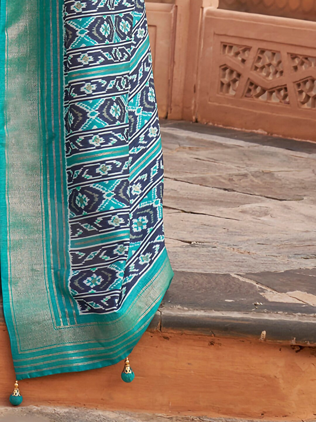 Vrinda Pochampally Saree - Roop Darshan