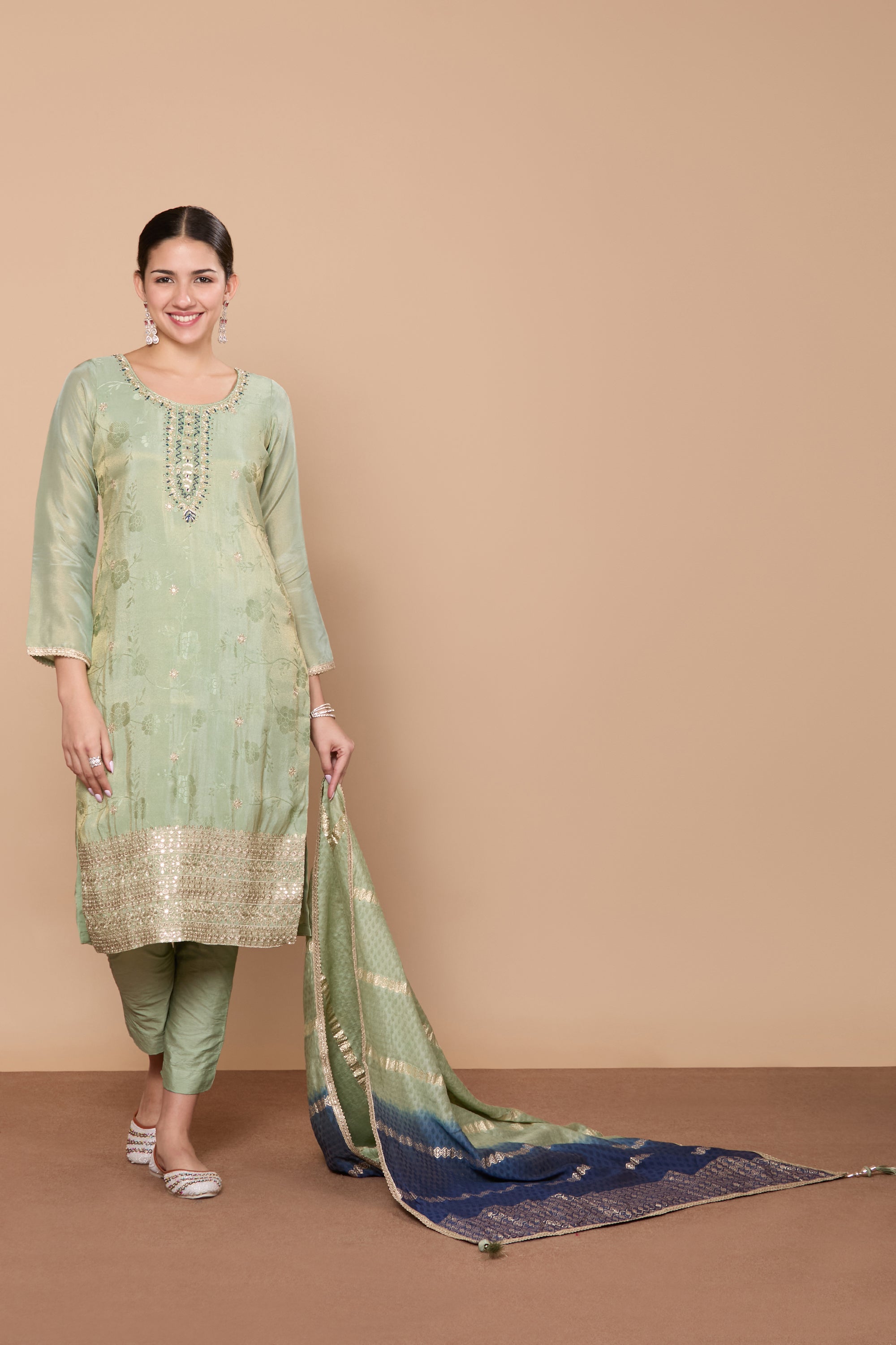 Ragini Kamiz & Pant Suit - Roop Darshan