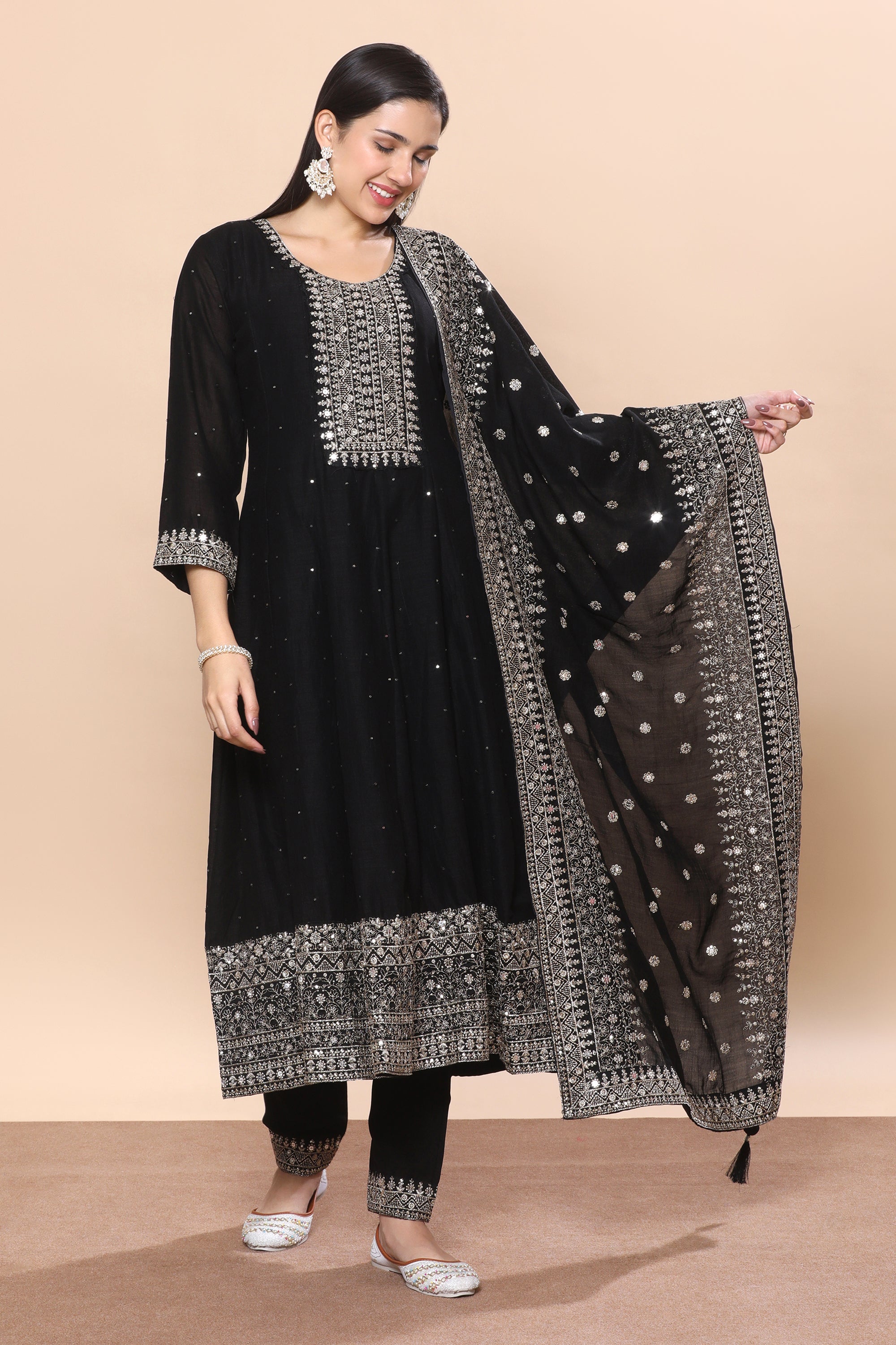 Mahira Flair Kamiz & Pant - Roop Darshan