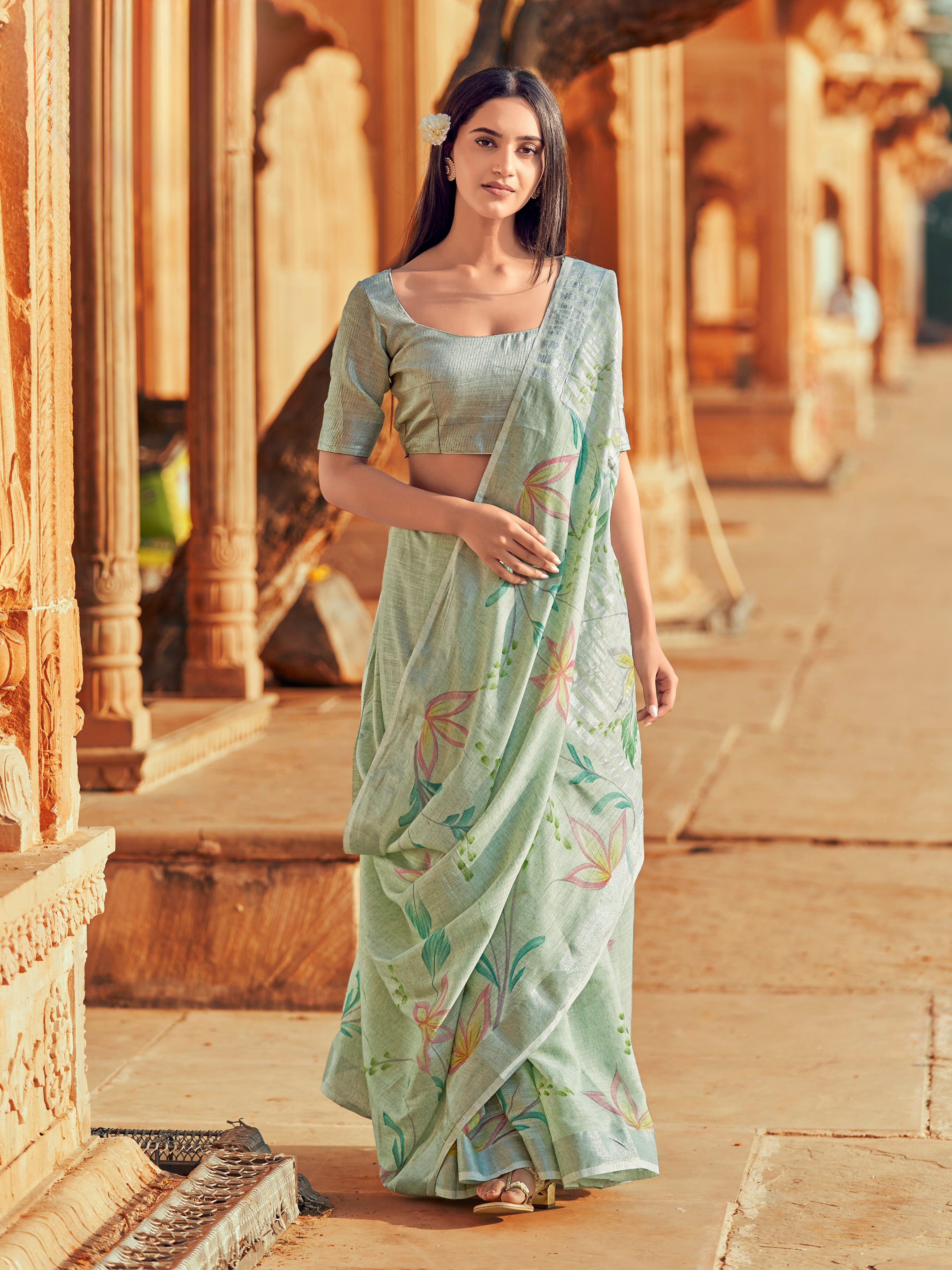 Salviah Saree - Roop Darshan