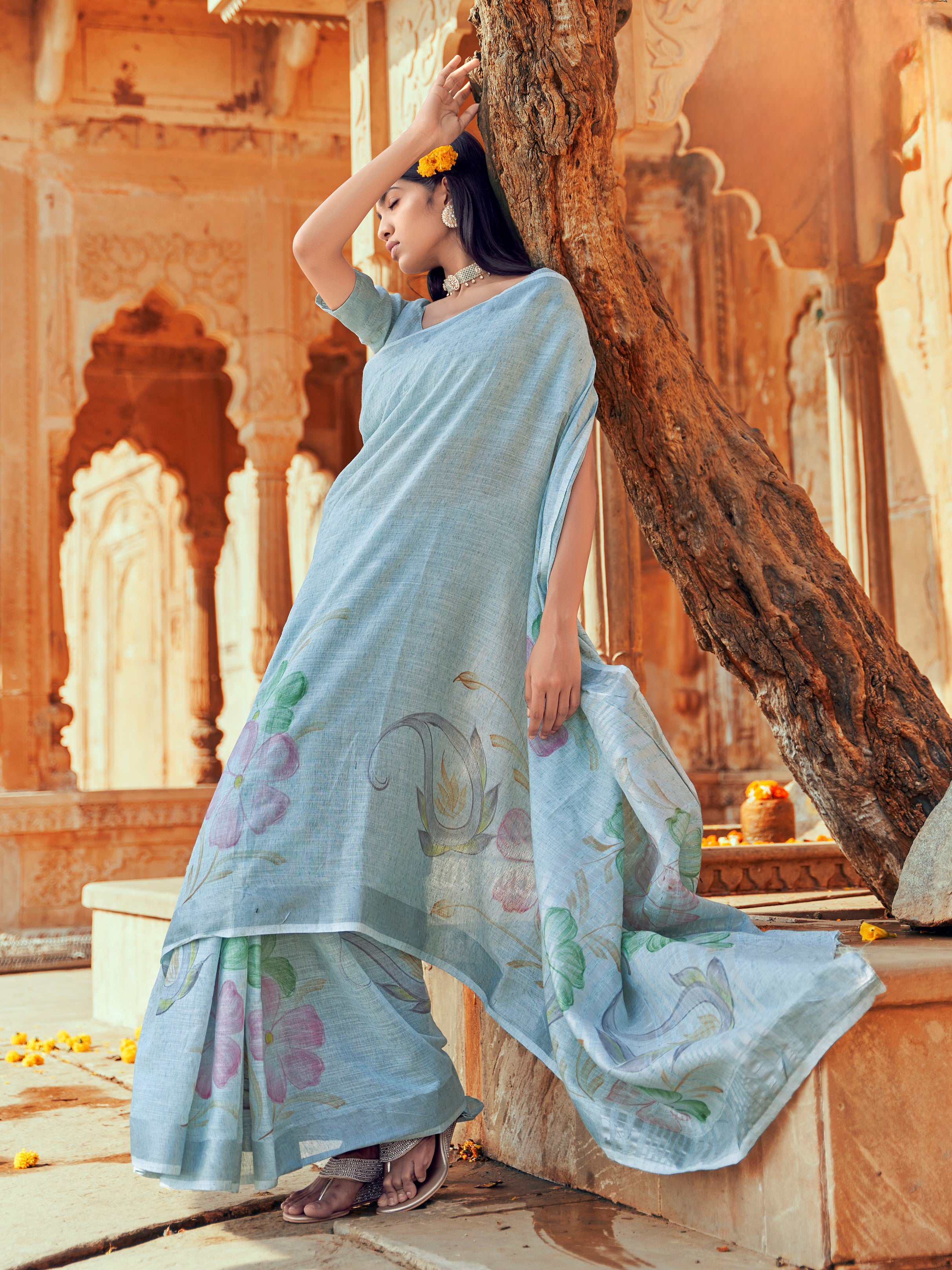 Salviah Saree - Roop Darshan
