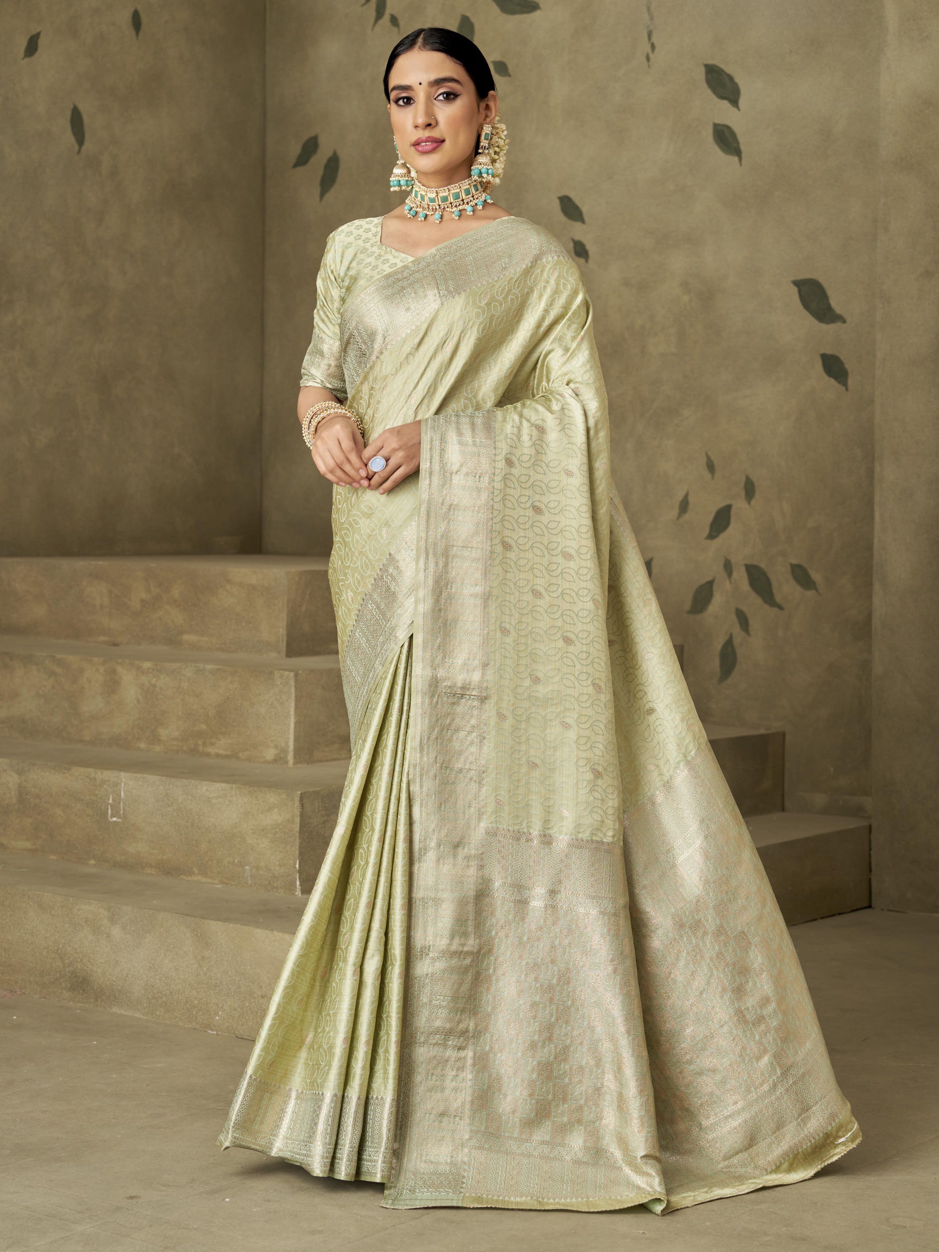 Mahima Saree