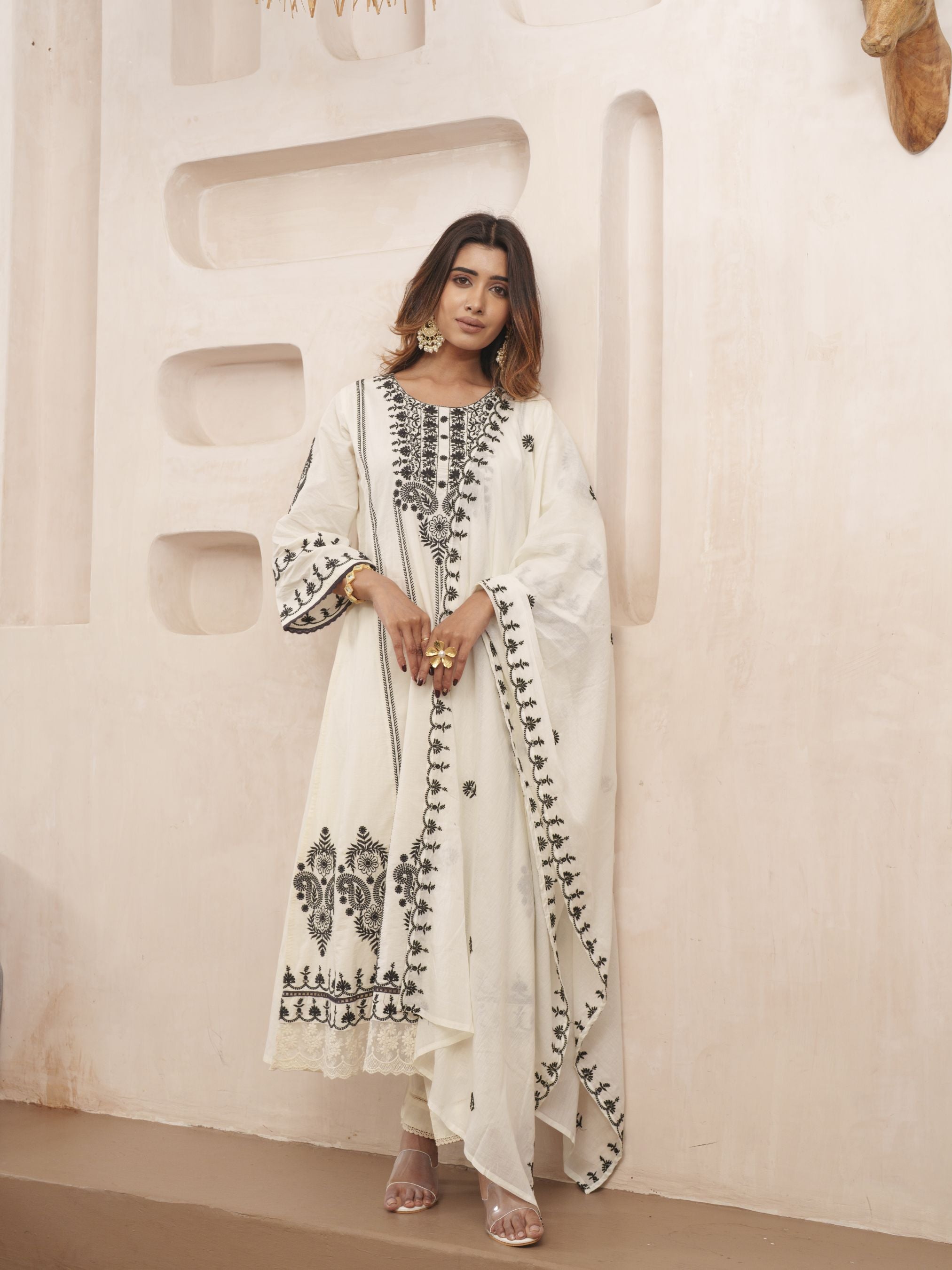 Inaya Flair Suit - Roop Darshan