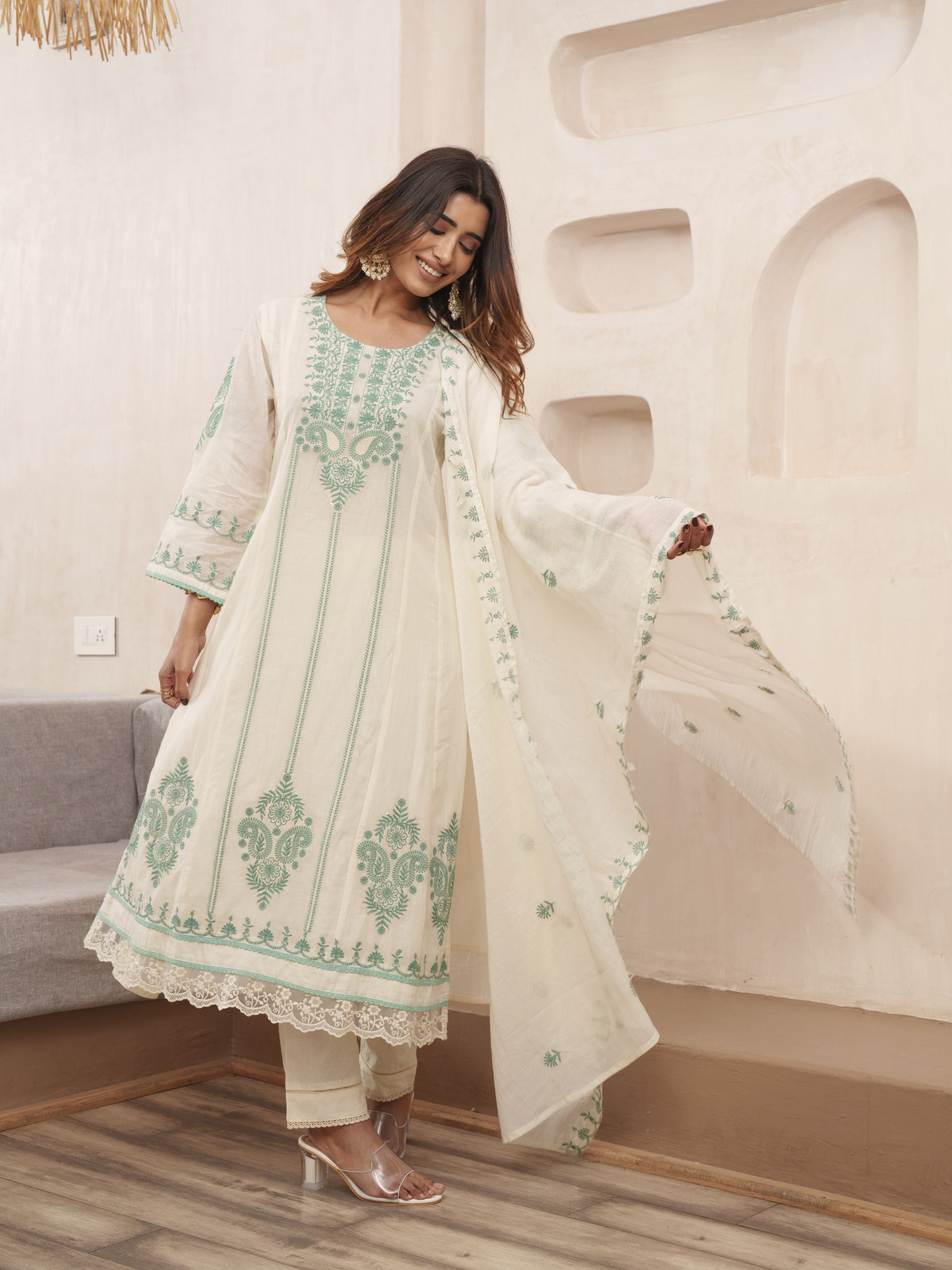 Inaya Flair Suit - Roop Darshan