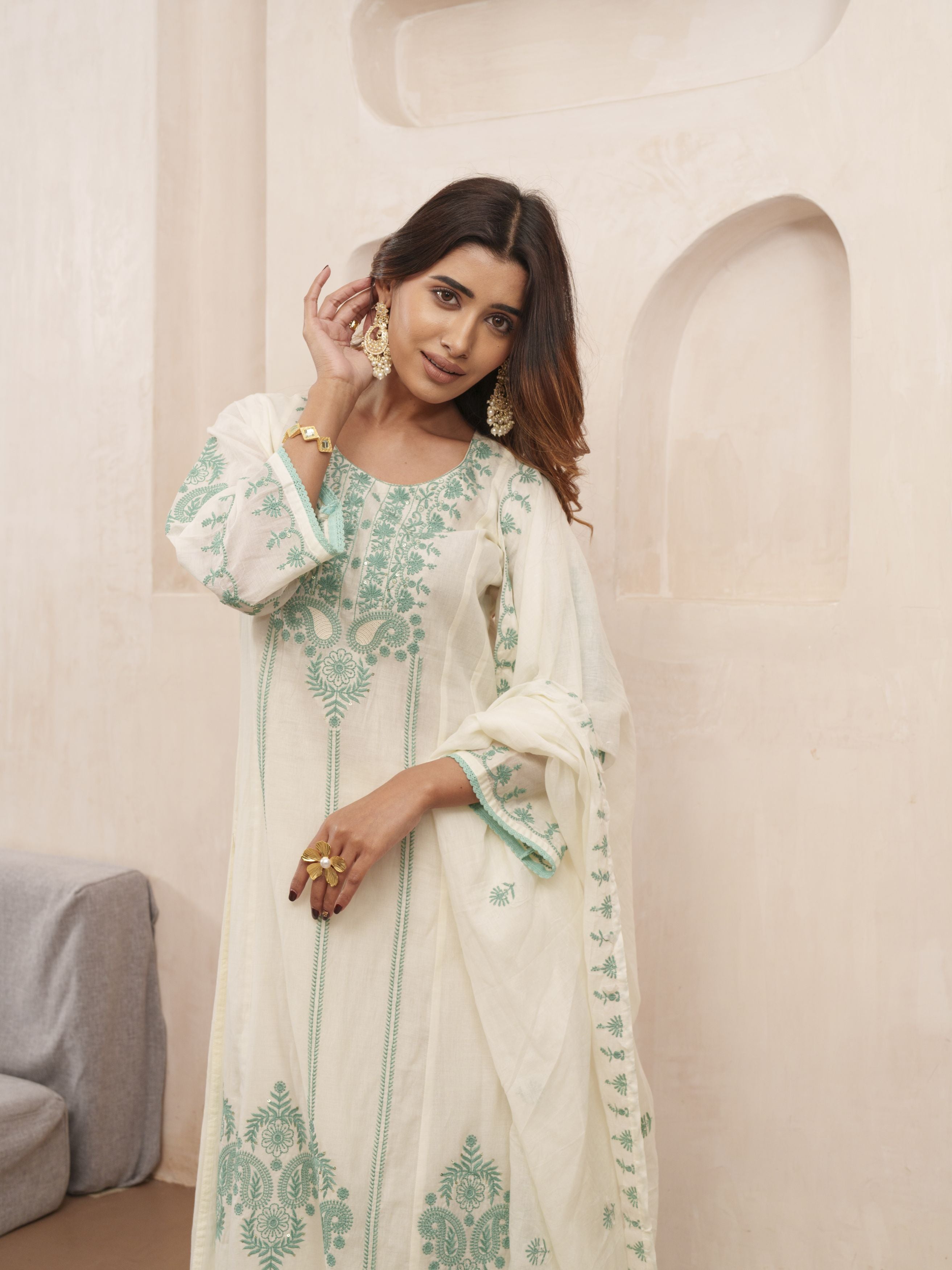 Inaya Flair Suit - Roop Darshan
