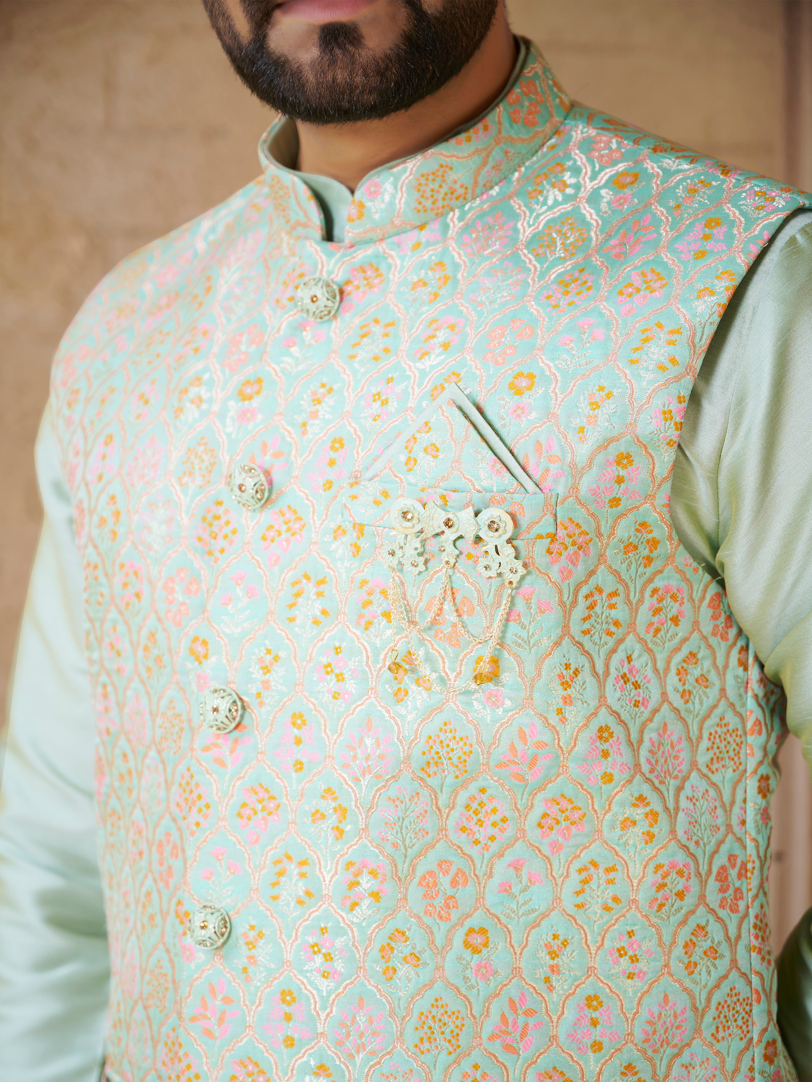 Mens Kurta Set With Jacket - Roop Darshan