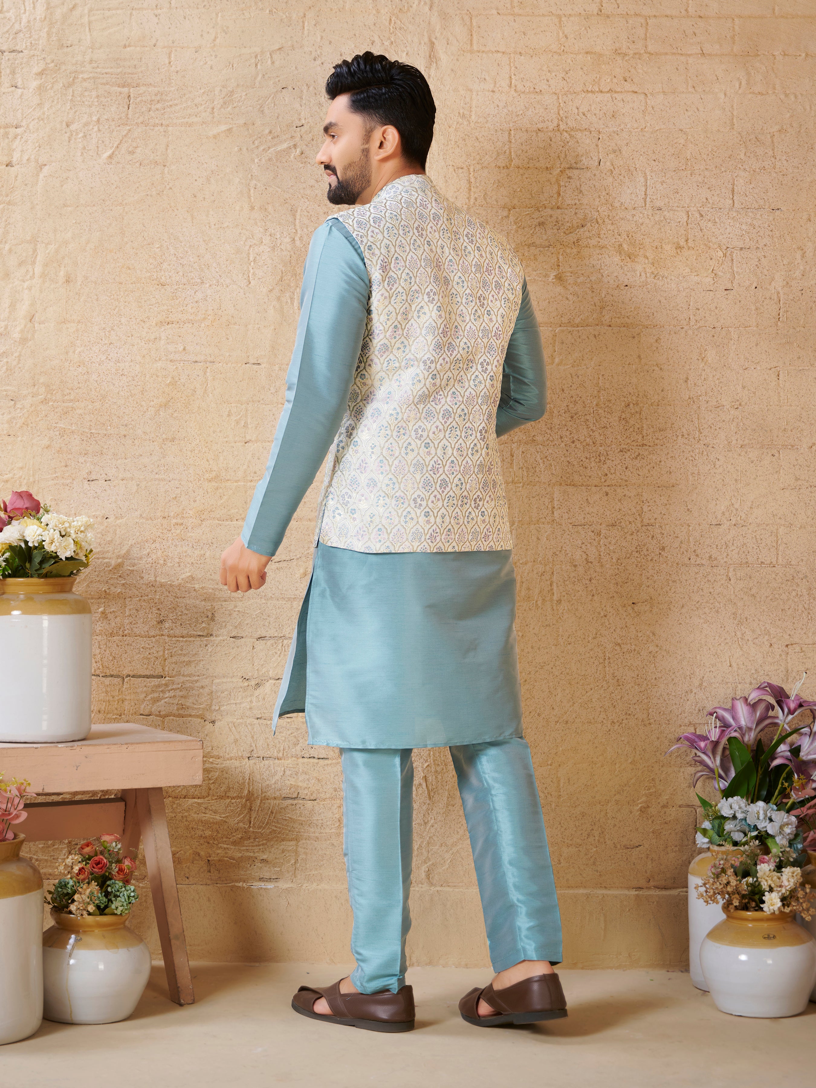 Mens Kurta Set With Jacket - Roop Darshan