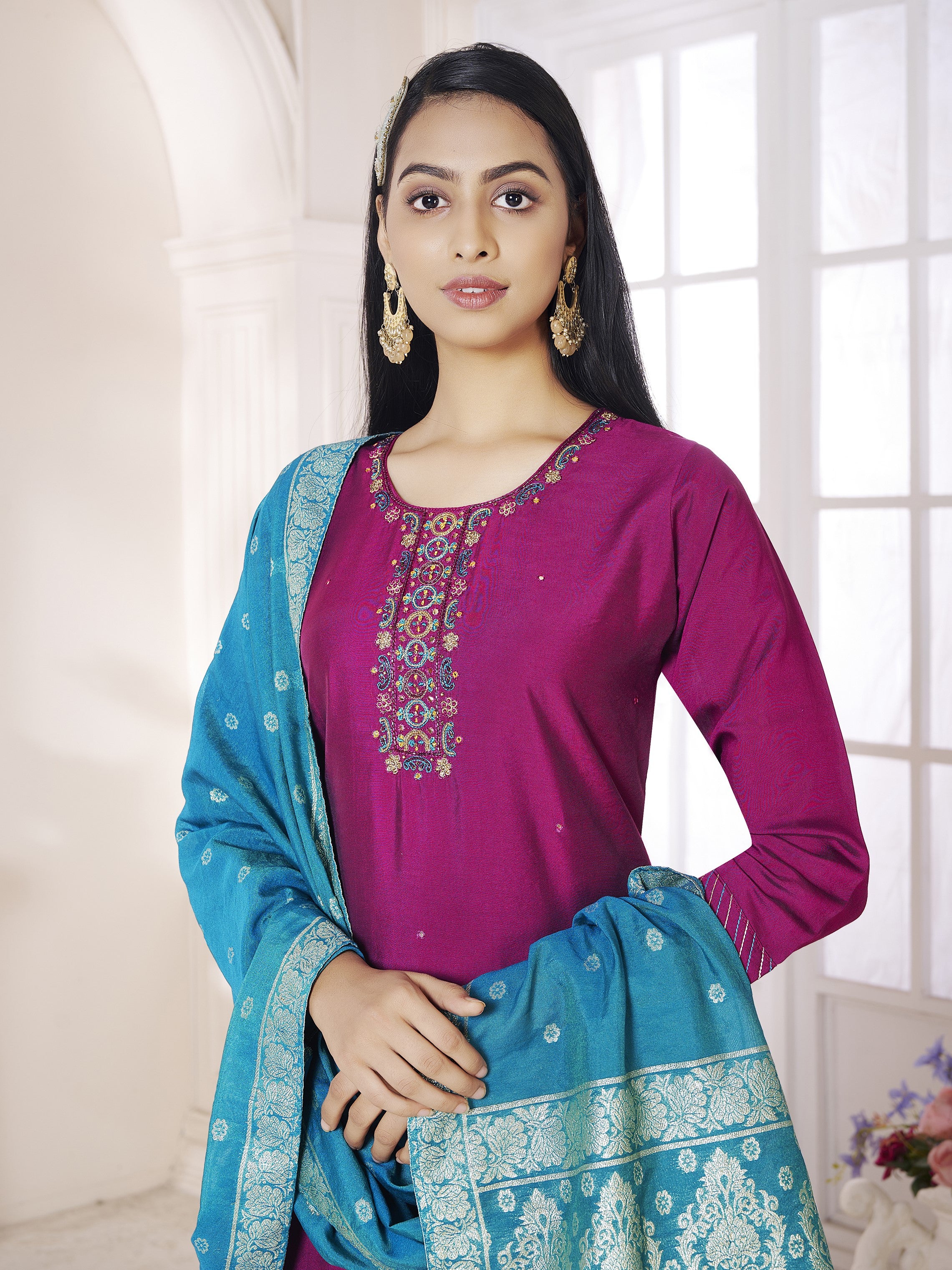 Zoha Kamiz & Pant - Roop Darshan