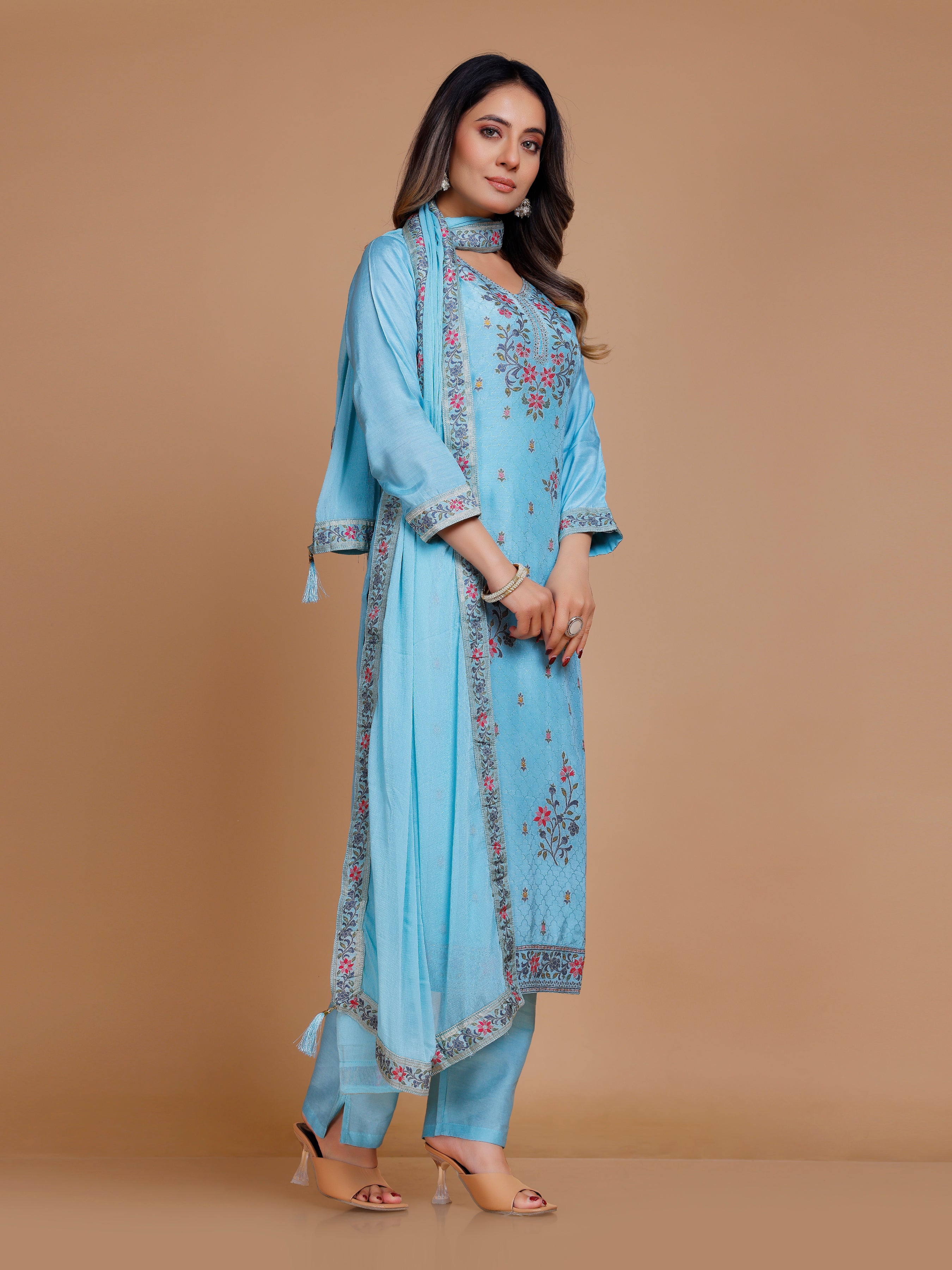 Kanika Kamiz & Pant