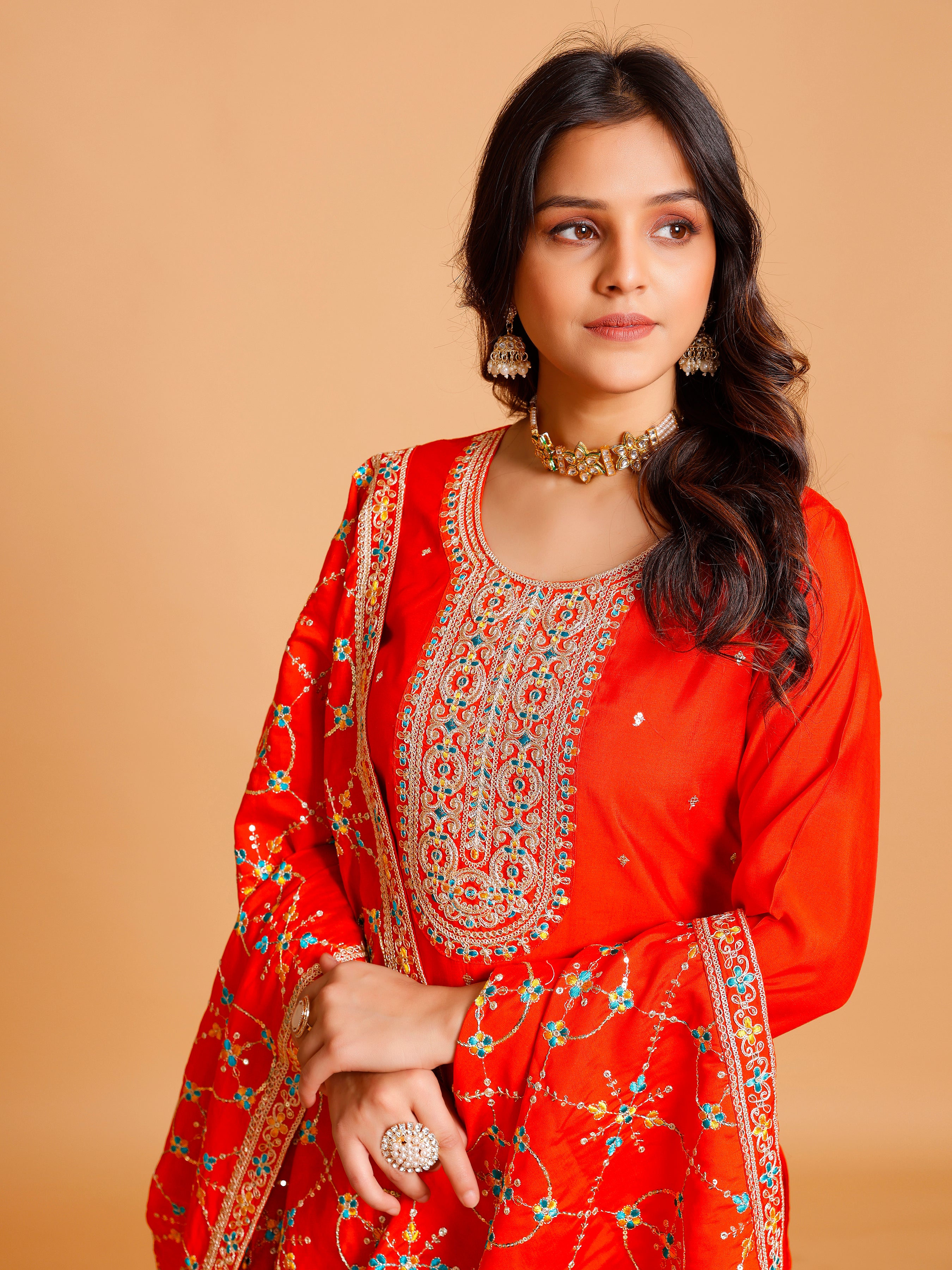 Raha Kamiz & Pant - Roop Darshan