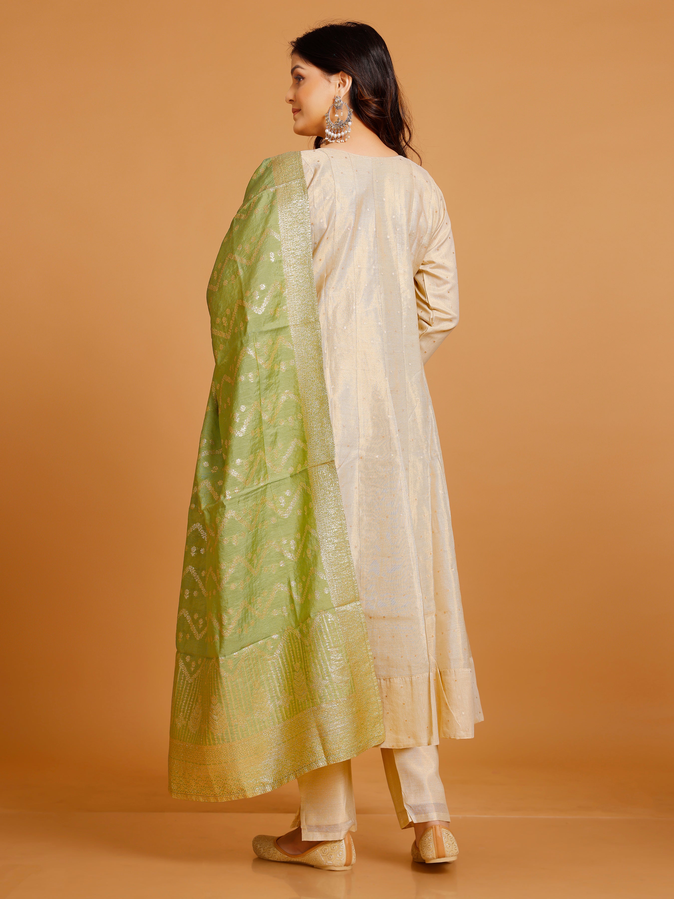 Mahira Flair Kamiz & Pant - Roop Darshan