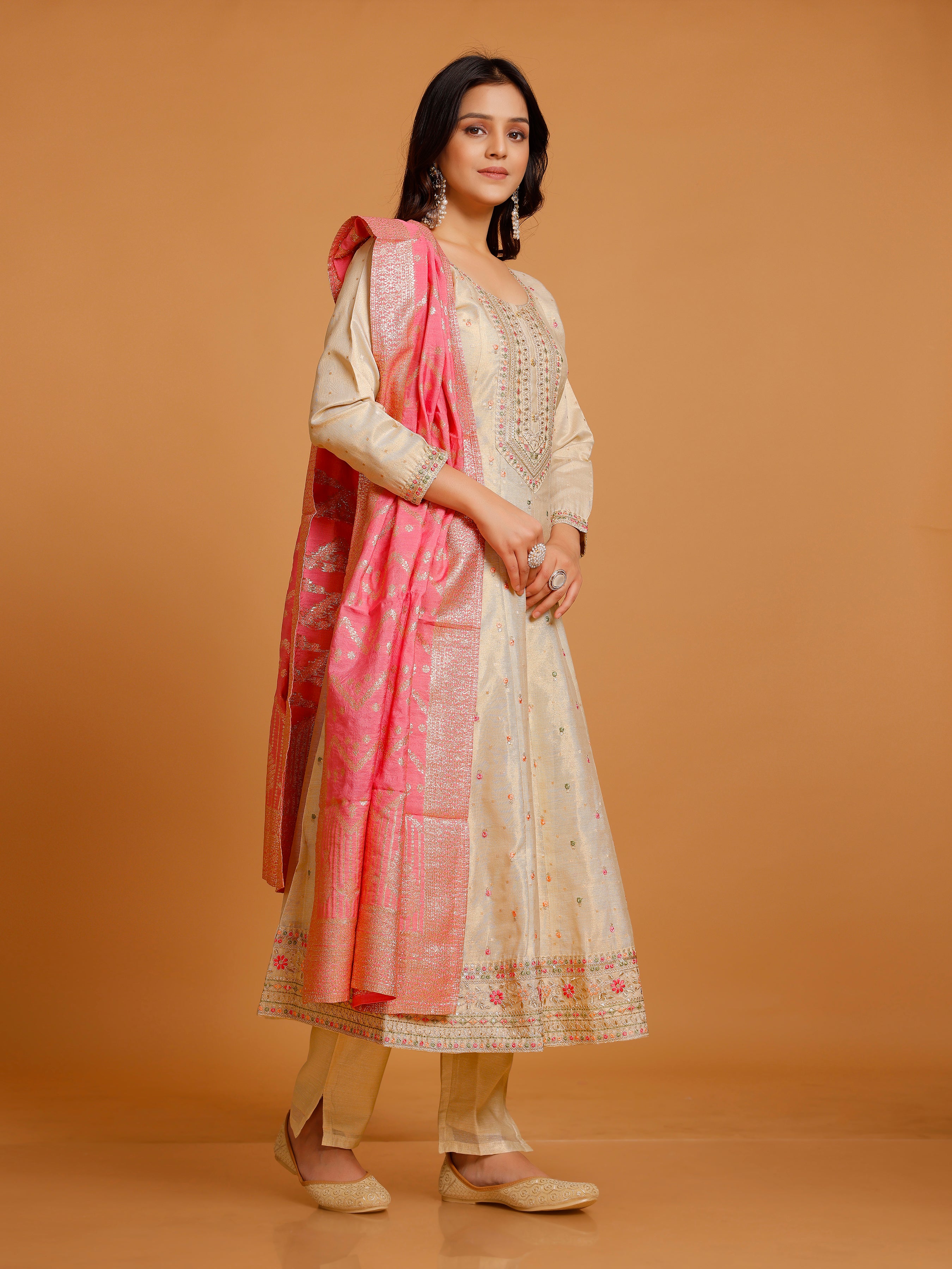 Mahira Flair Kamiz & Pant - Roop Darshan