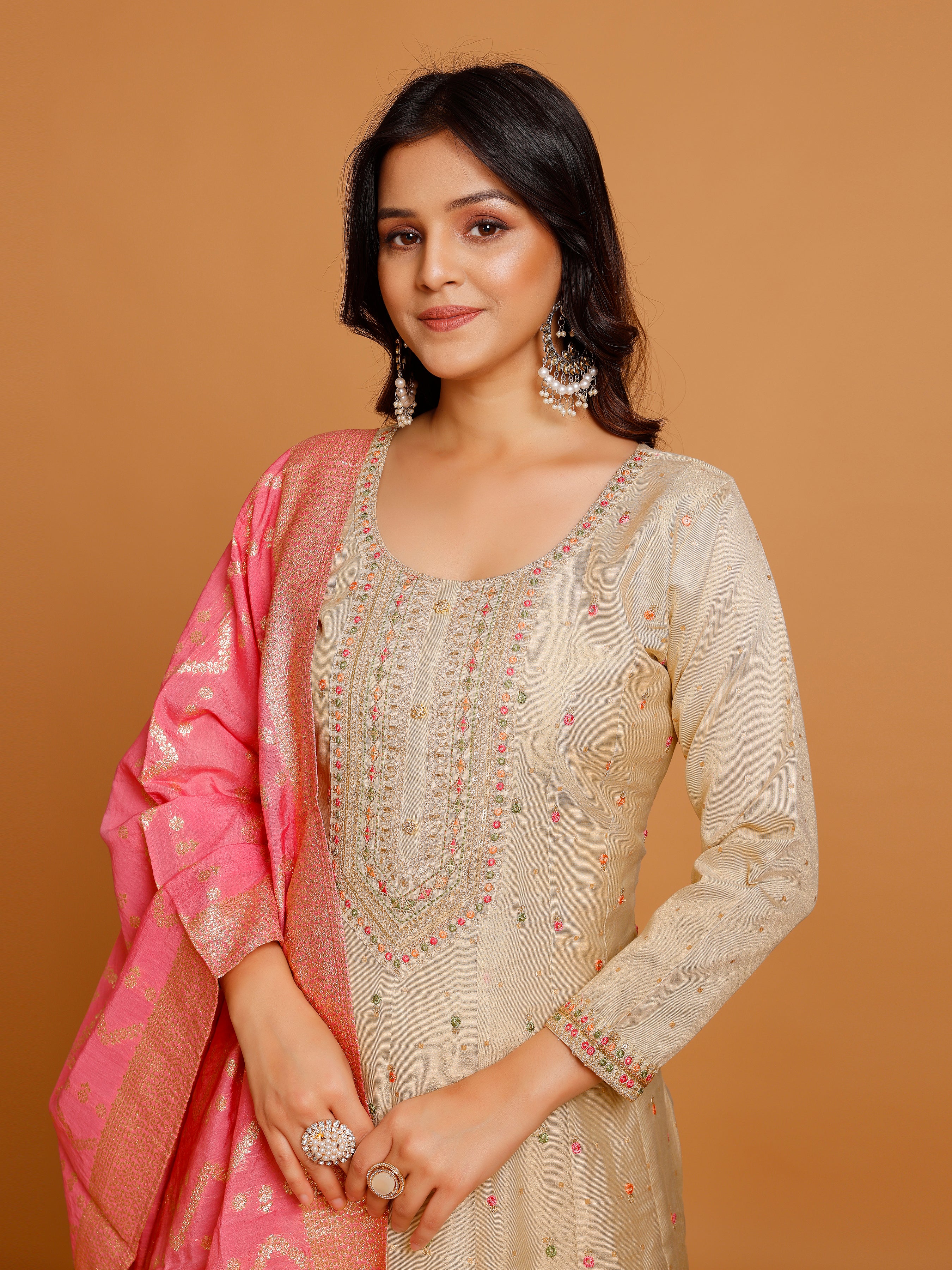 Mahira Flair Kamiz & Pant - Roop Darshan