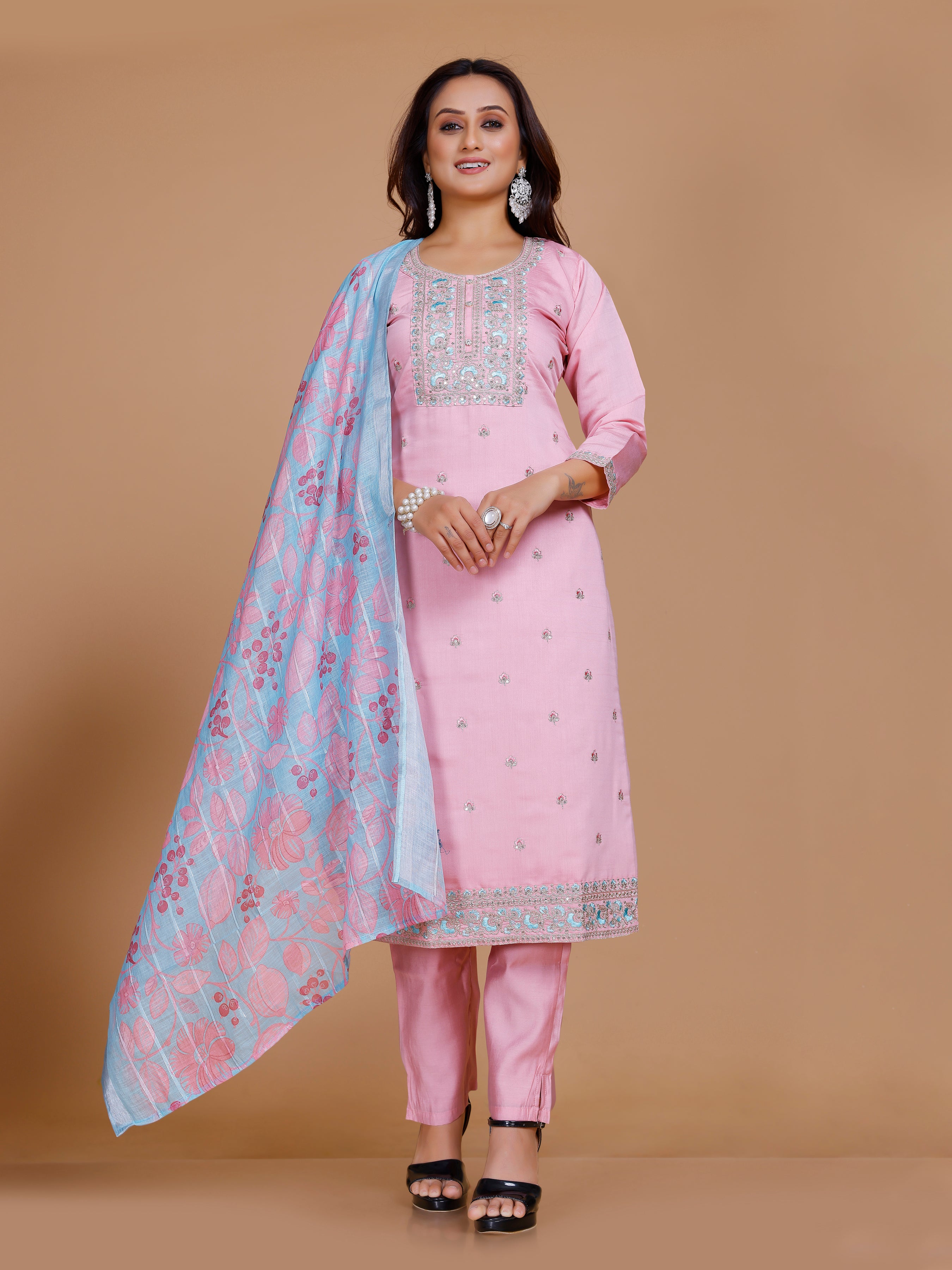 Khushi Kamiz & Pant - Roop Darshan
