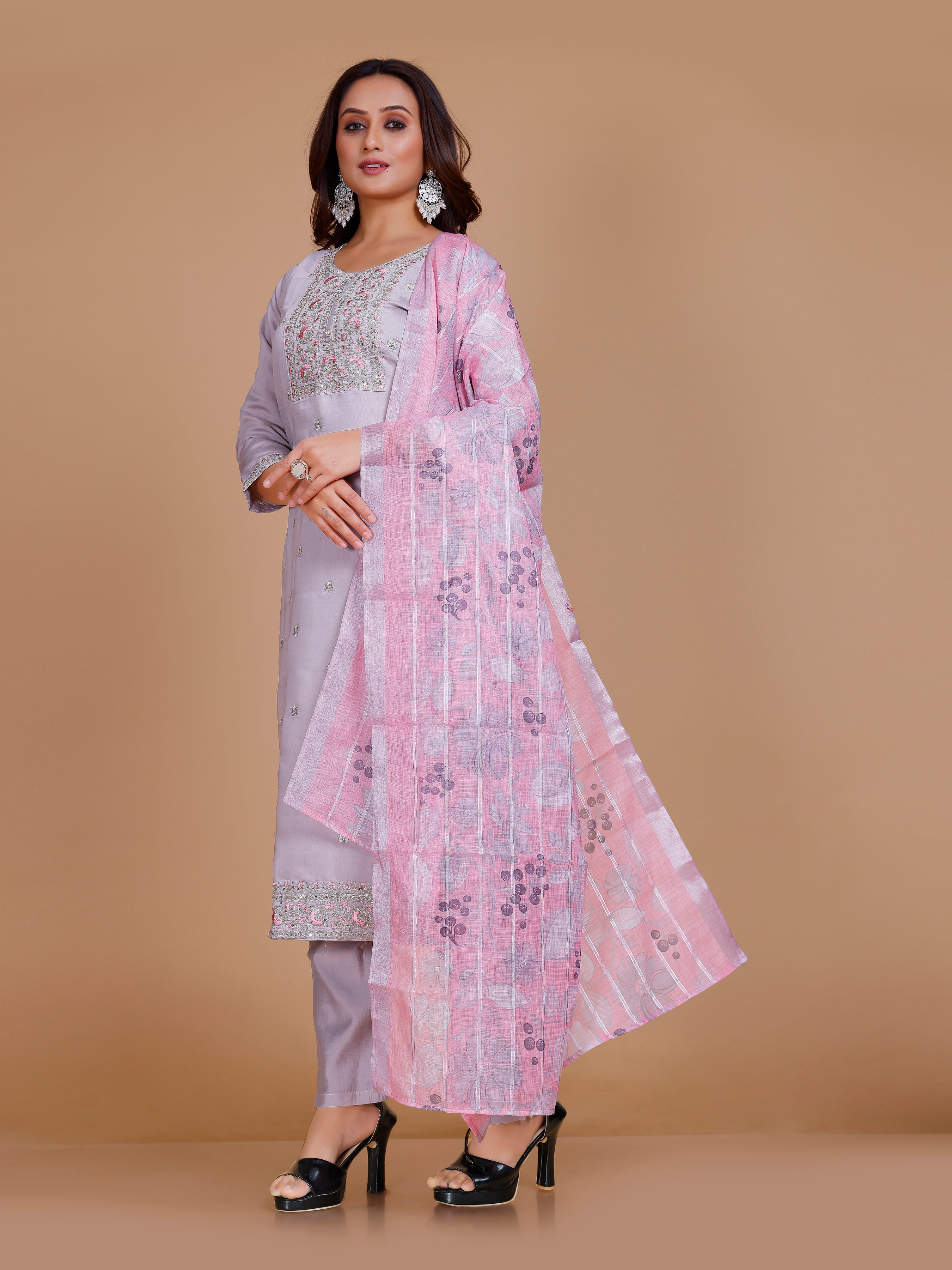 Khushi Kamiz & Pant - Roop Darshan