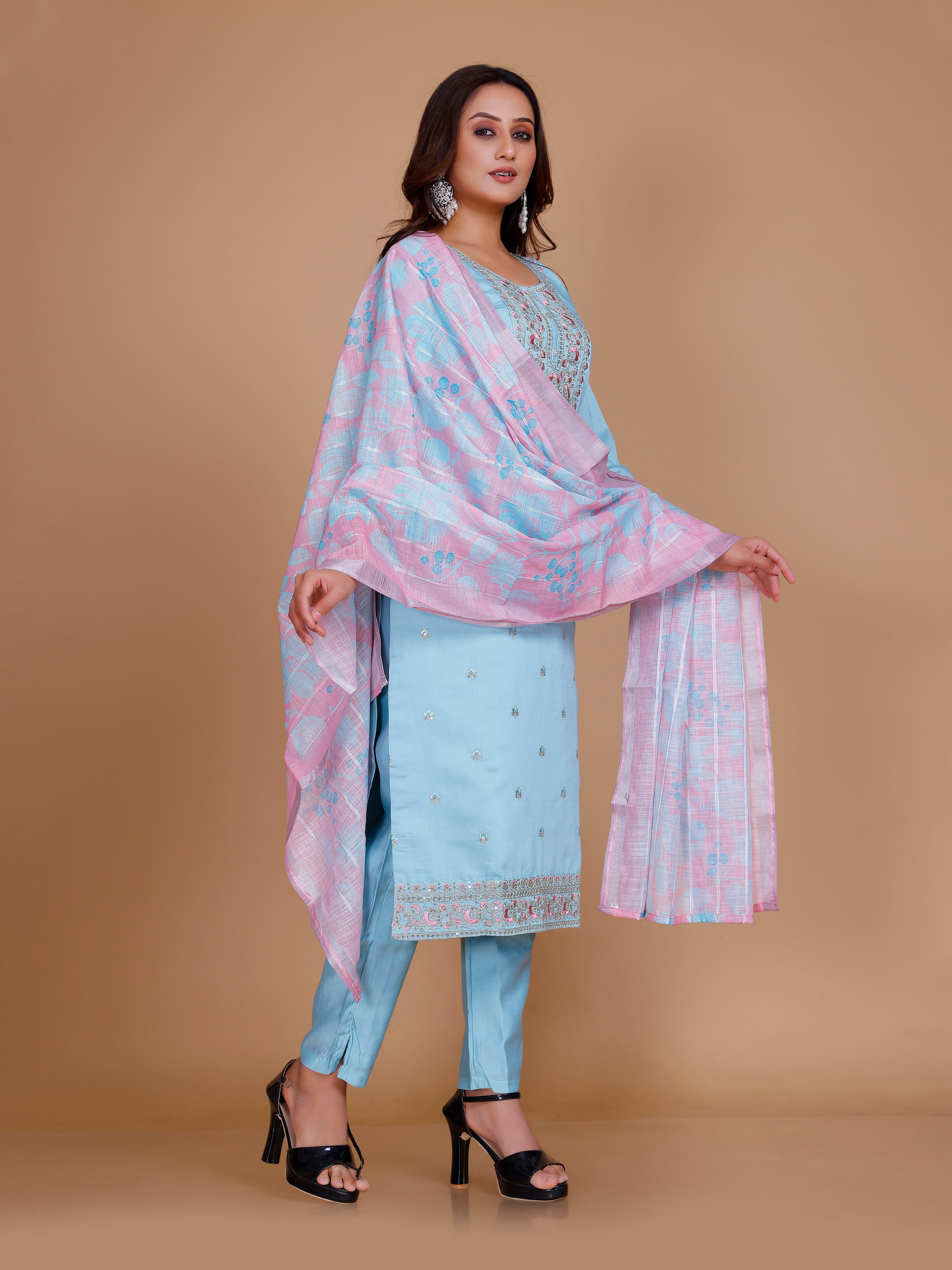 Khushi Kamiz & Pant - Roop Darshan