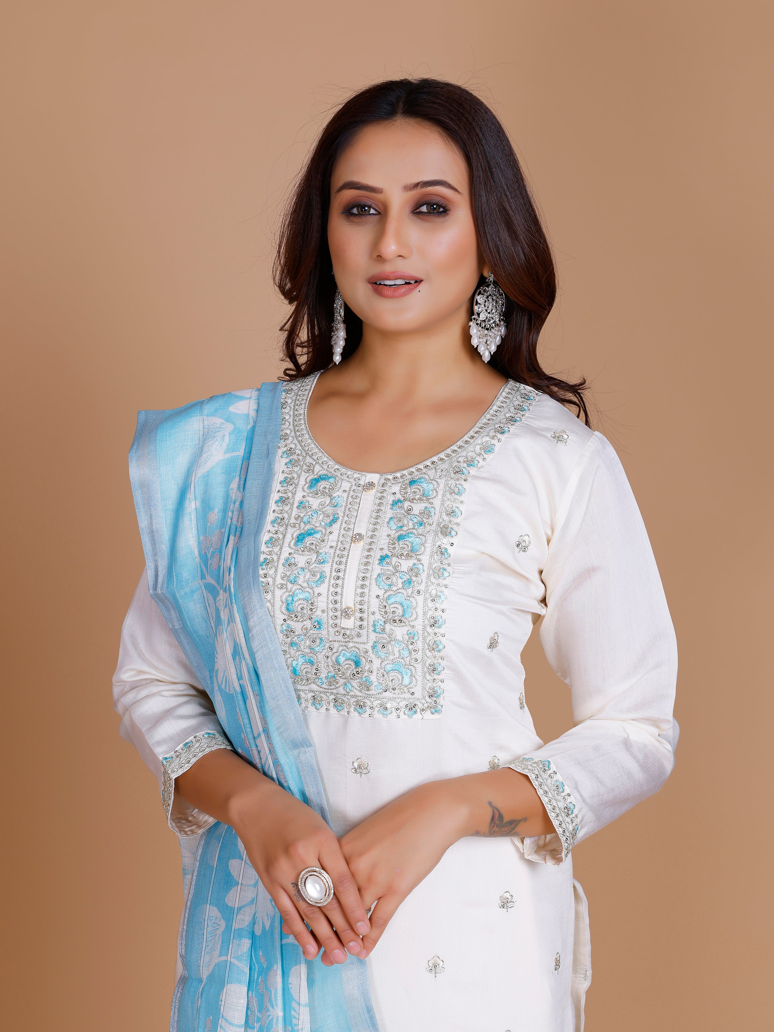 Khushi Kamiz & Pant - Roop Darshan
