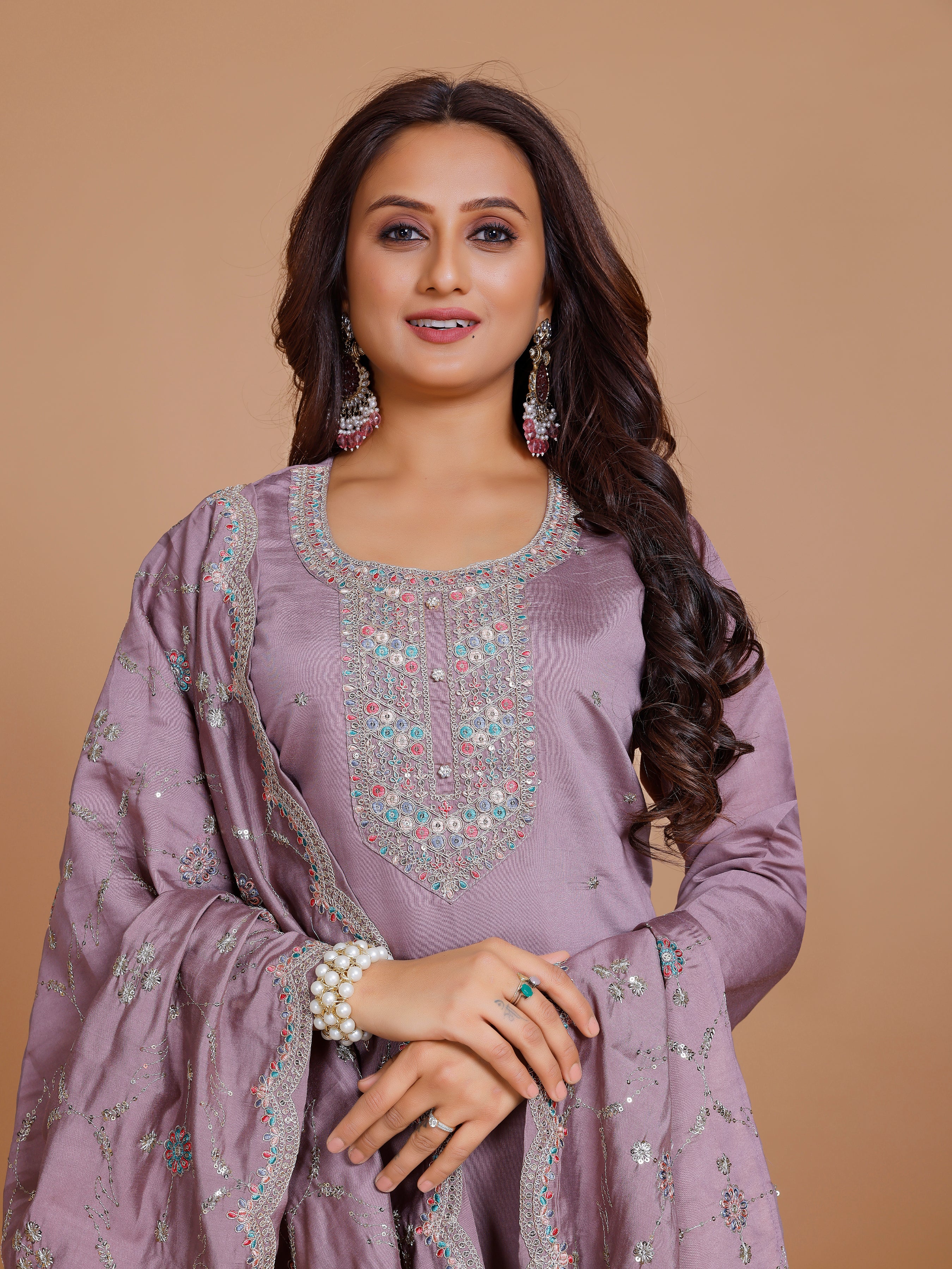 Rohini Kamiz & Pant - Roop Darshan