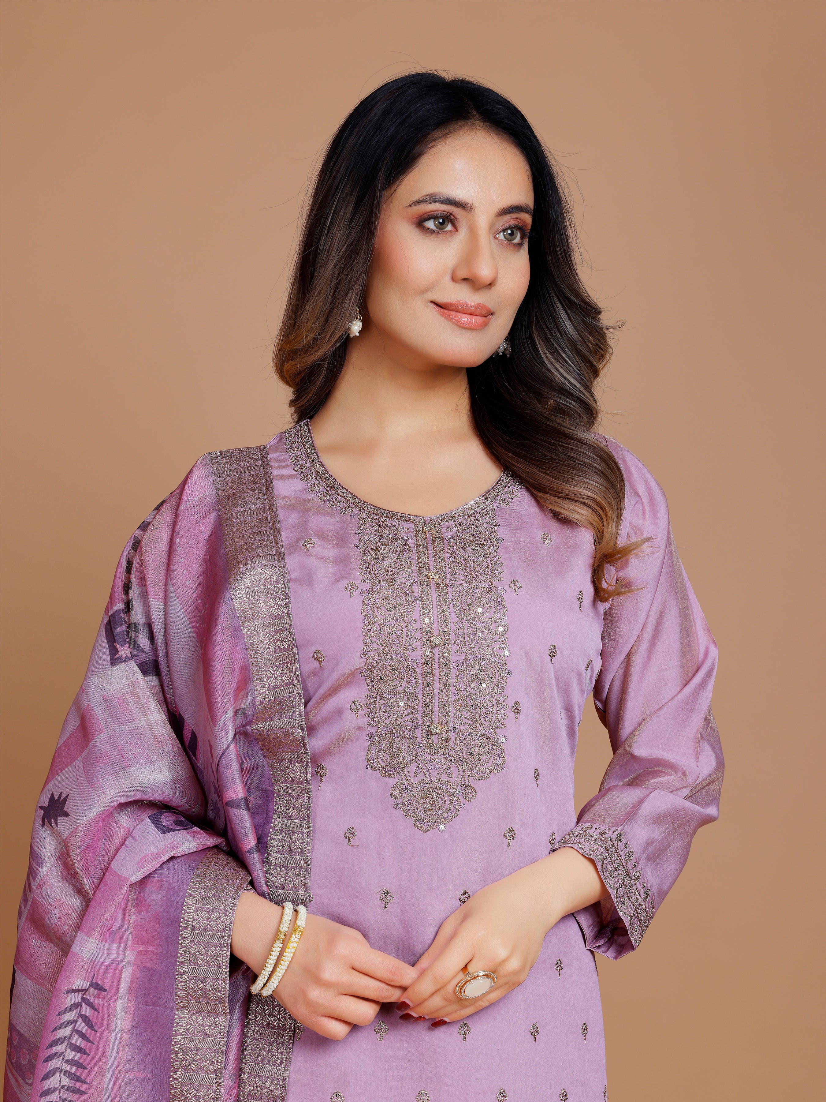 Sana Kamiz & Pant - Roop Darshan