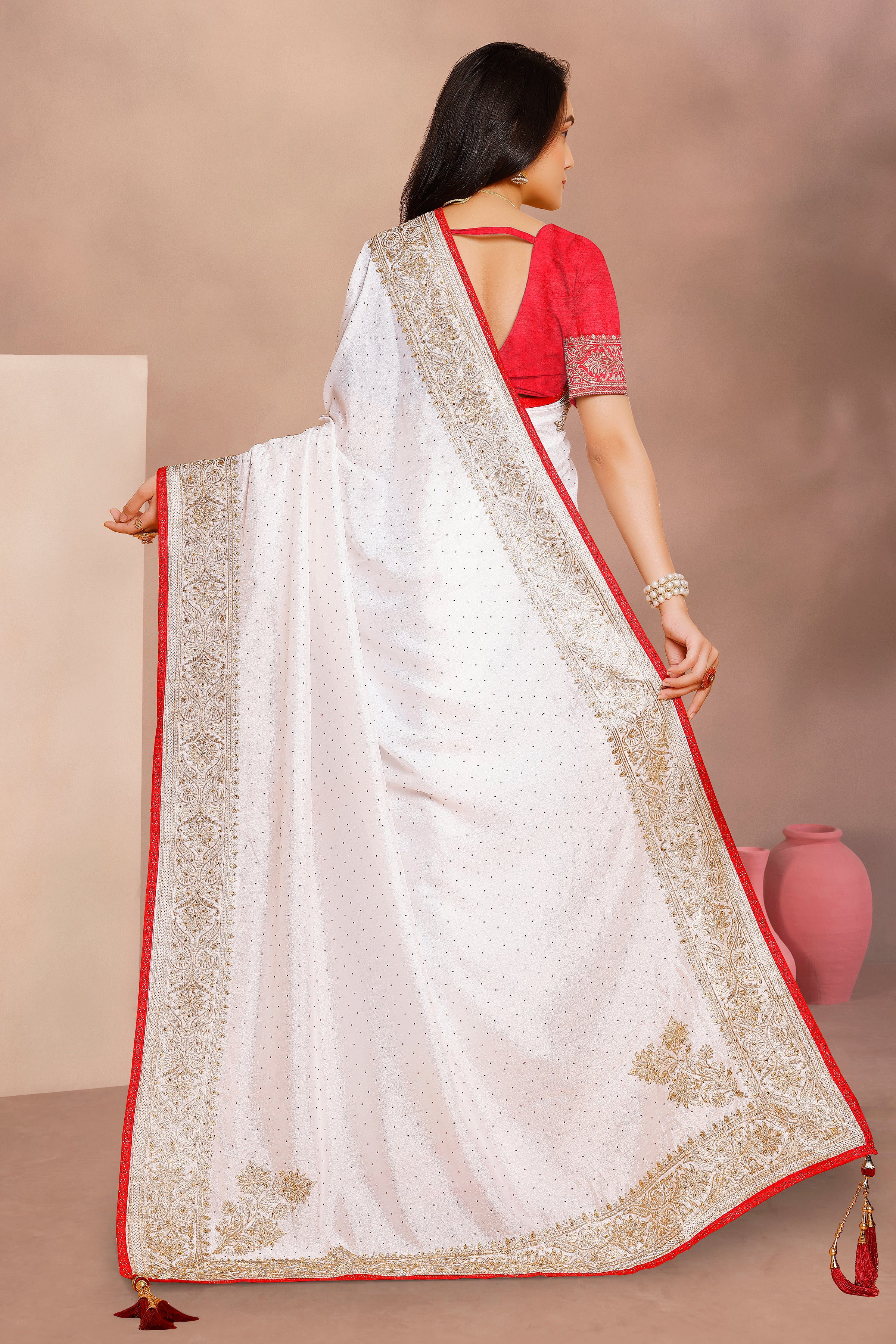 Reshmi Saree