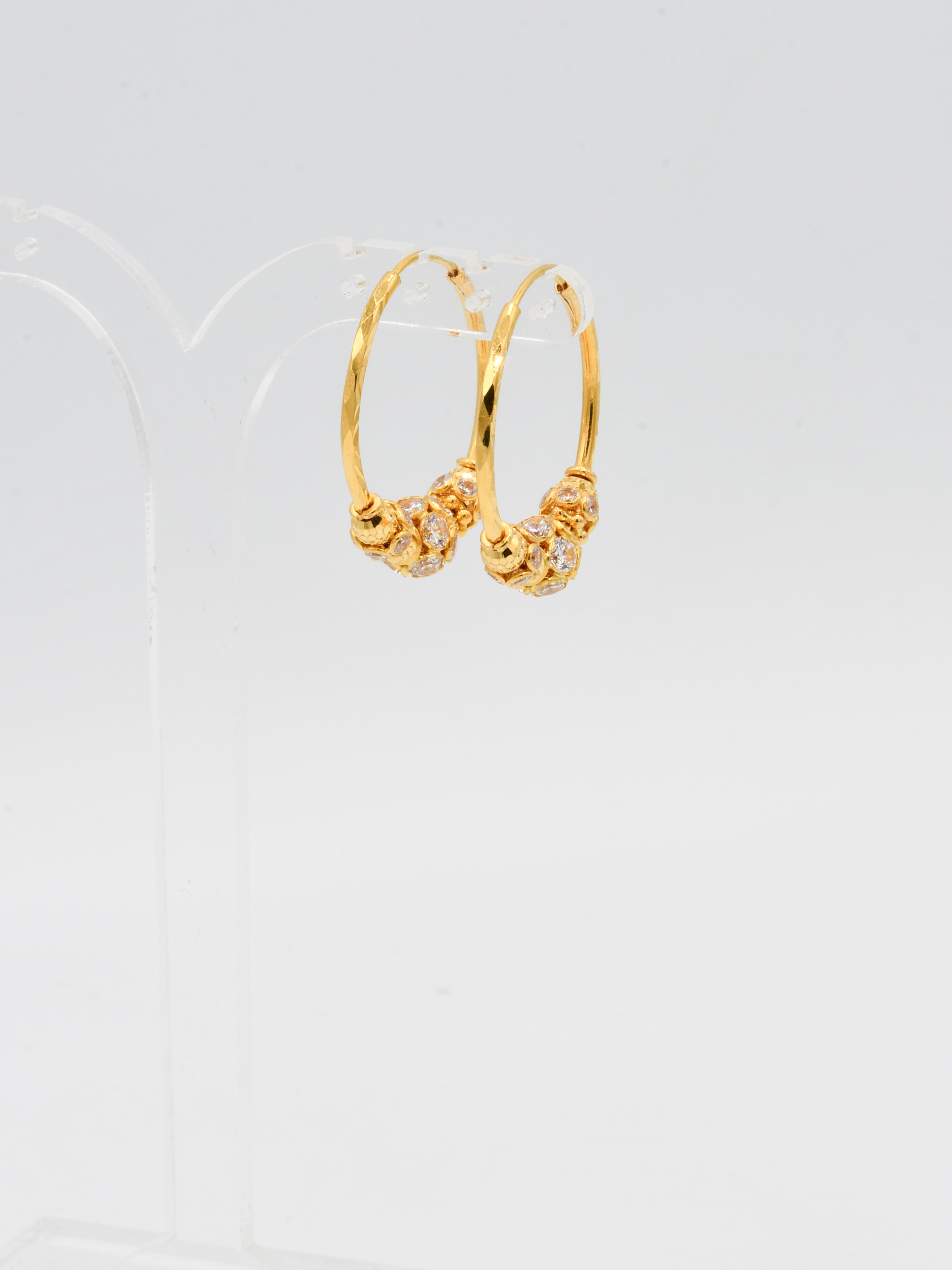 22ct Gold CZ Ball Bali