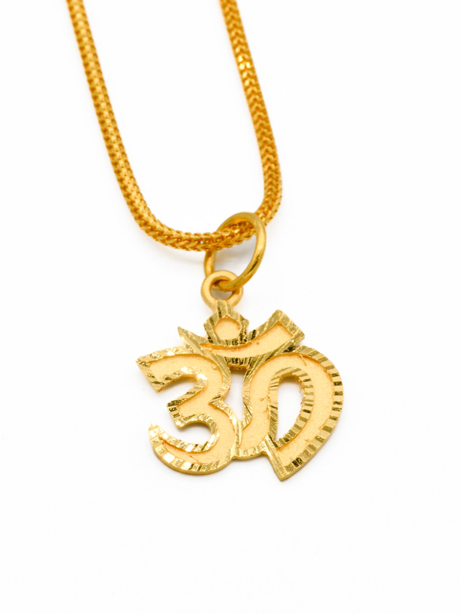 22ct Gold Om Pendant - Roop Darshan