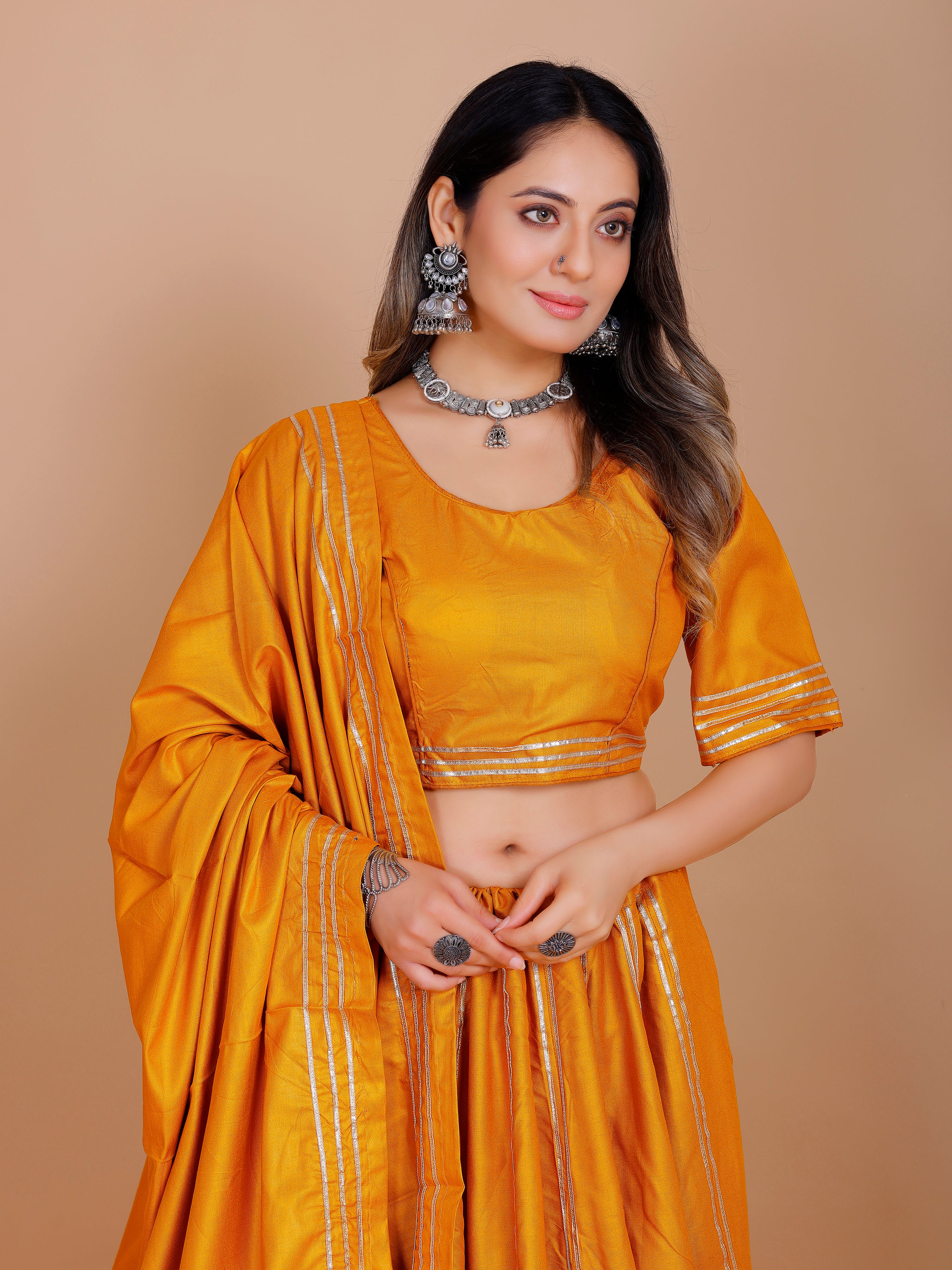 Meera Lahenga Choli - Roop Darshan