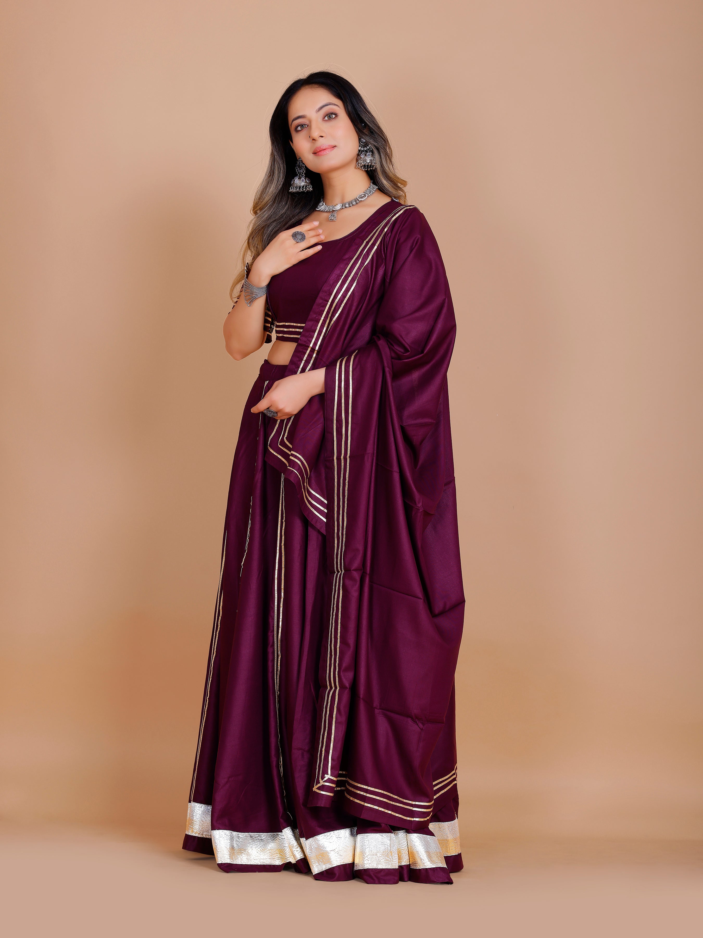 Meera Lahenga Choli - Roop Darshan
