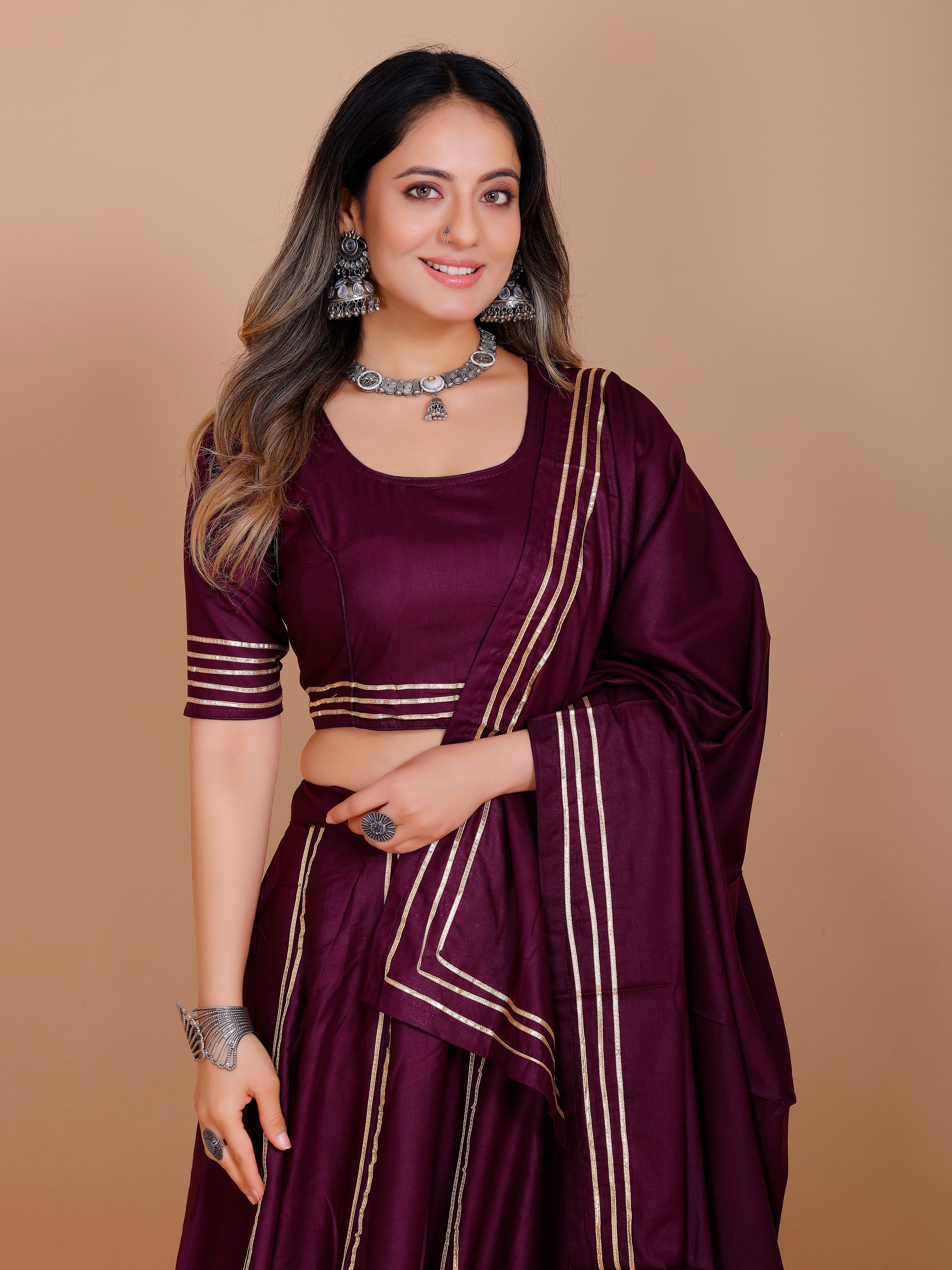 Meera Lahenga Choli - Roop Darshan
