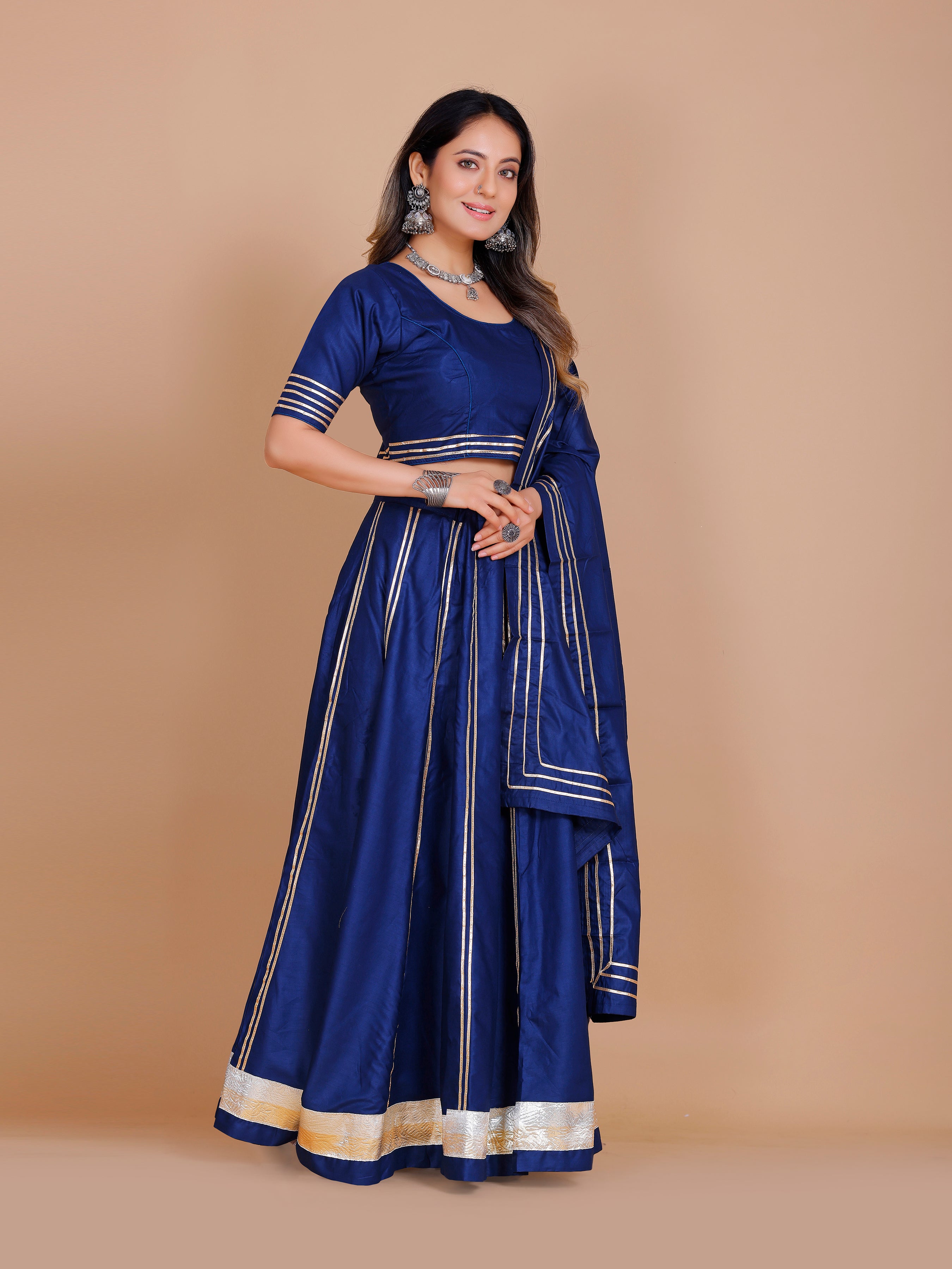 Meera Lahenga Choli - Roop Darshan