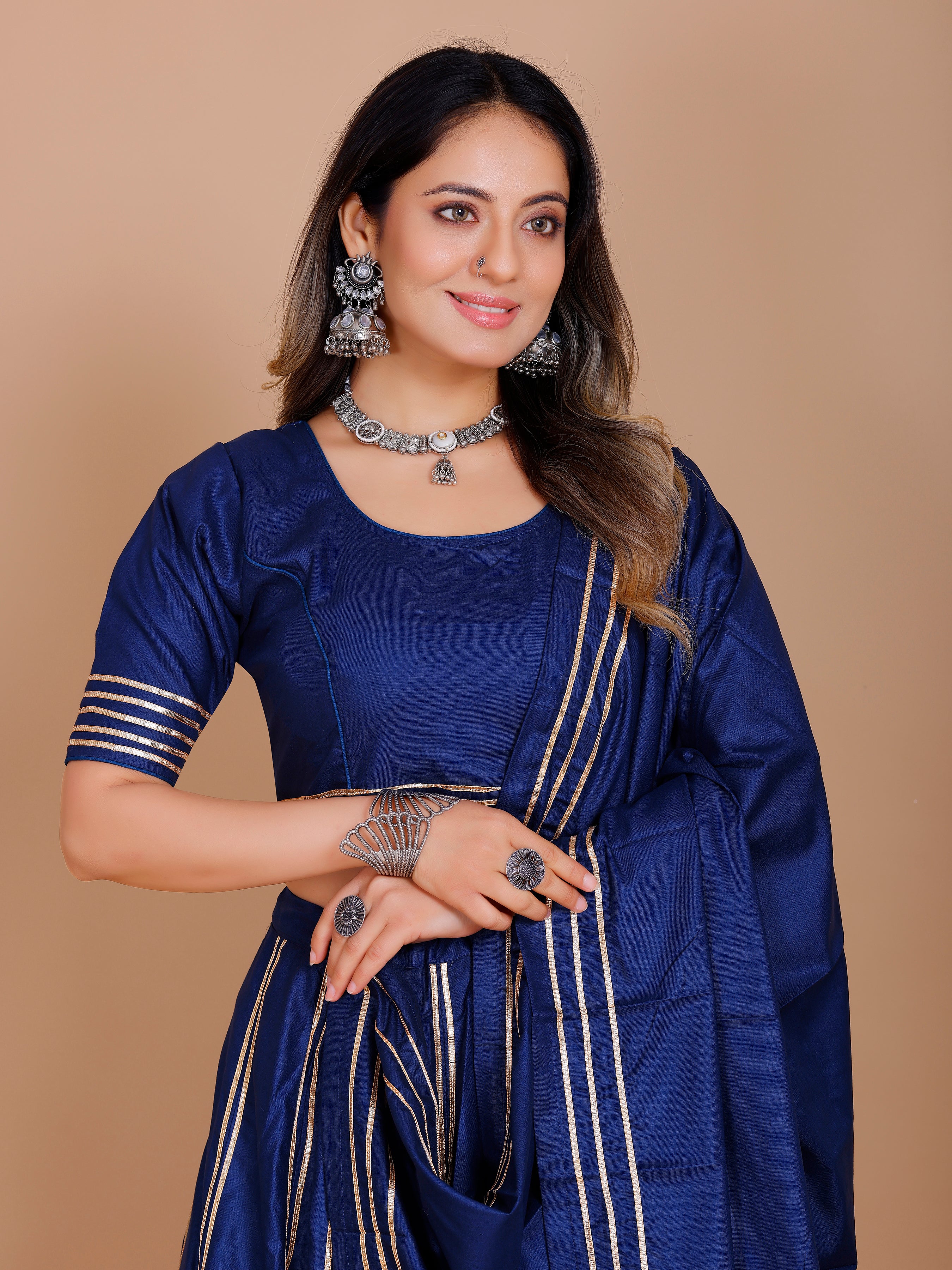 Meera Lahenga Choli - Roop Darshan