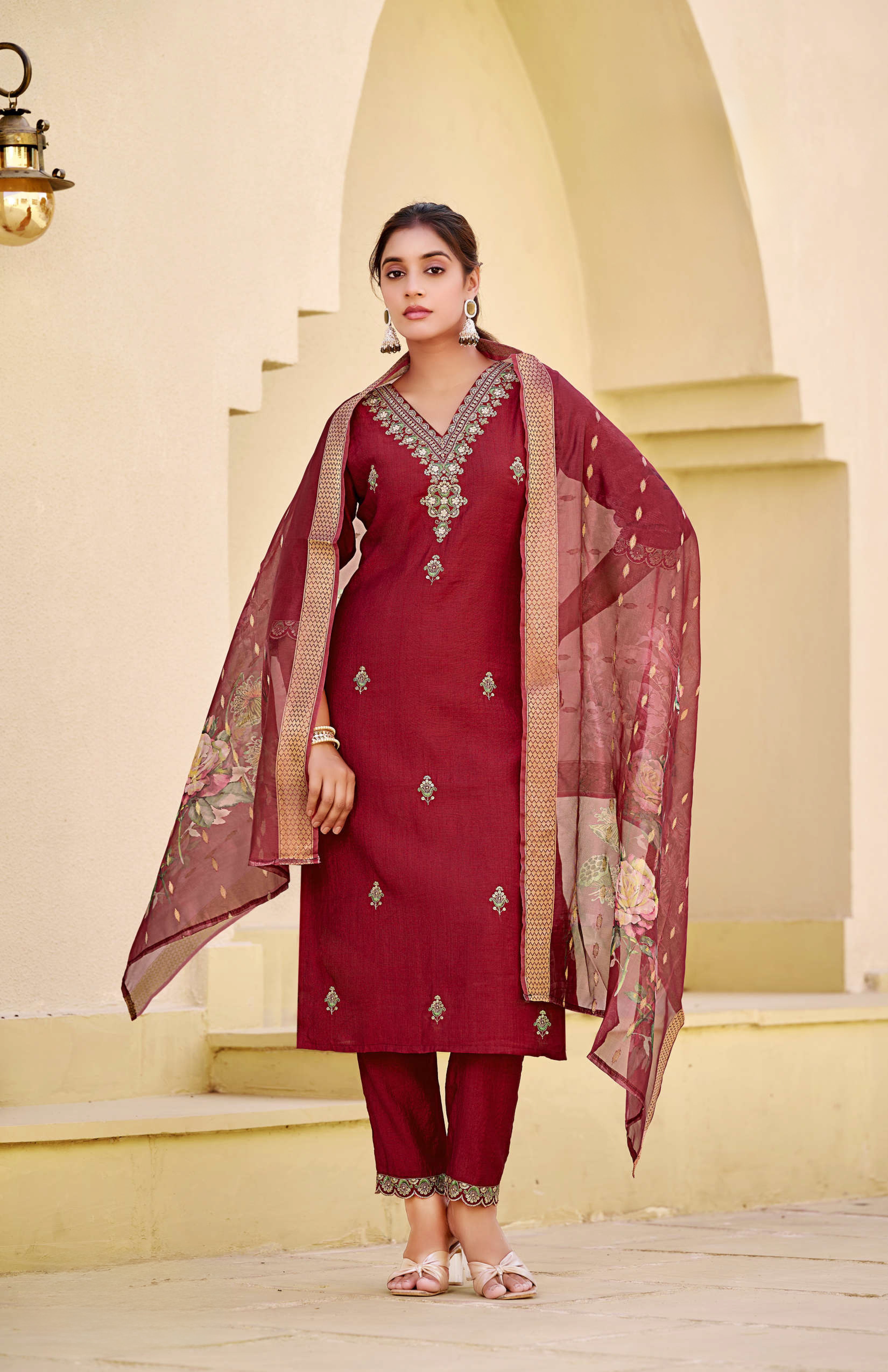 Ruhi Kamiz & Pant