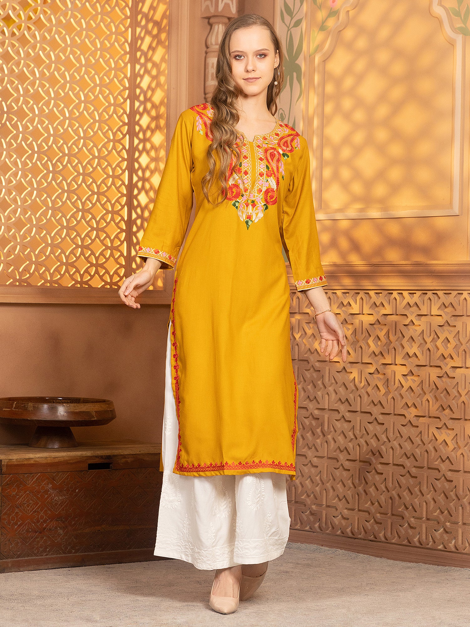 Nisha Kurti - Roop Darshan
