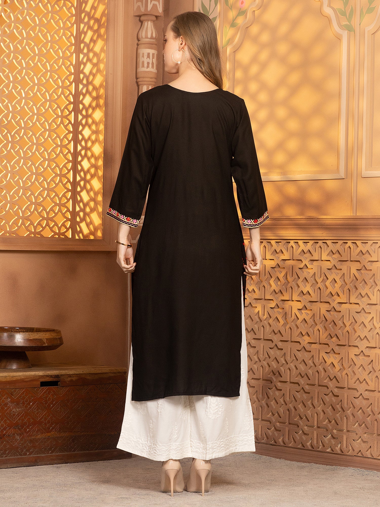 Nisha Kurti - Roop Darshan