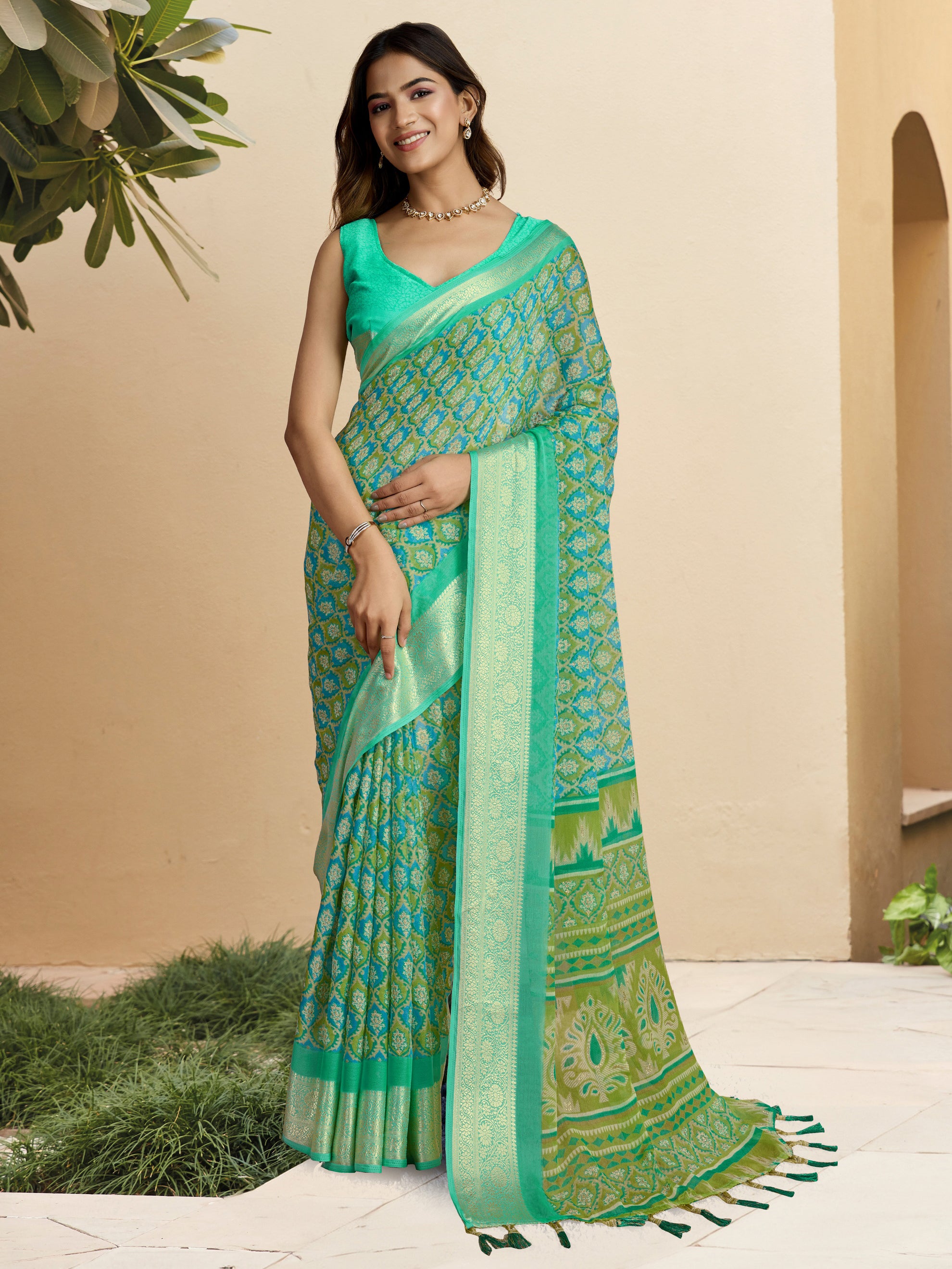 Abhisha Saree